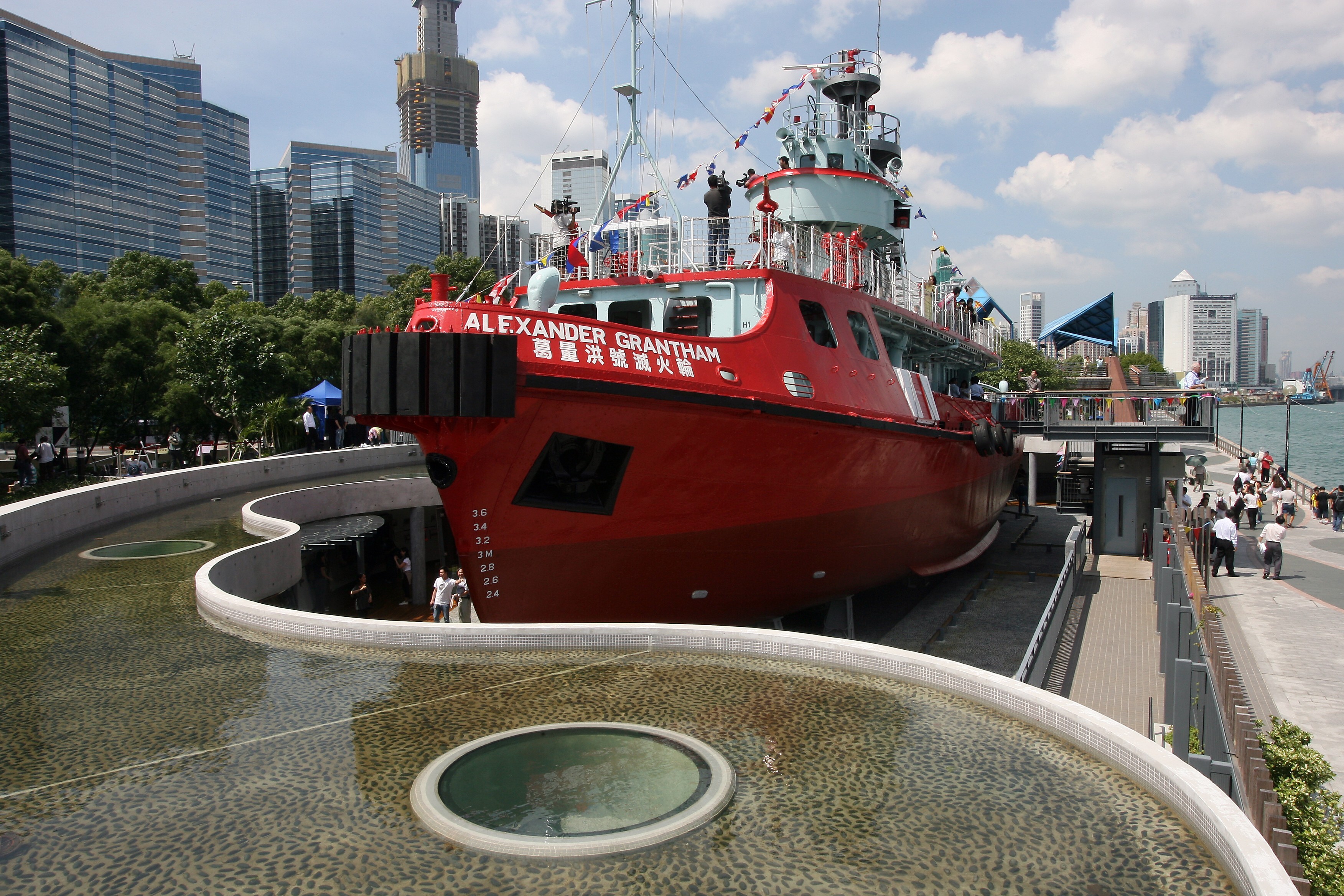 The “Fireboat Alexander Grantham Exhibition Gallery” on its official opening day, in Quarry Bay Park in September 2007. The vessel had served for nearly 50 years as the flagship of the Hong Kong Fire Services Department’s fireboat team, responding to alarms and conducting rescue operations both in Hong Kong waters and along the shoreline. The recently retired Flores jetfoil could be an equally attractive waterfront installation. Photo: Martin Chan