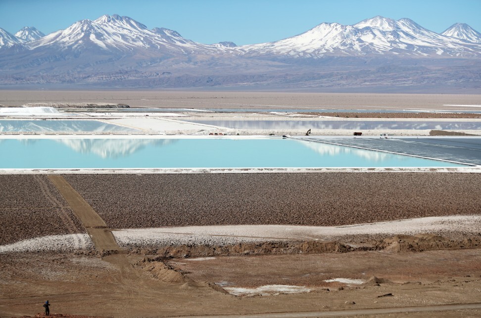 Brine pools from a lithium mine belonging to US-based Albemarle Corp in the Atacama Desert in Chile. Photo: Reuters