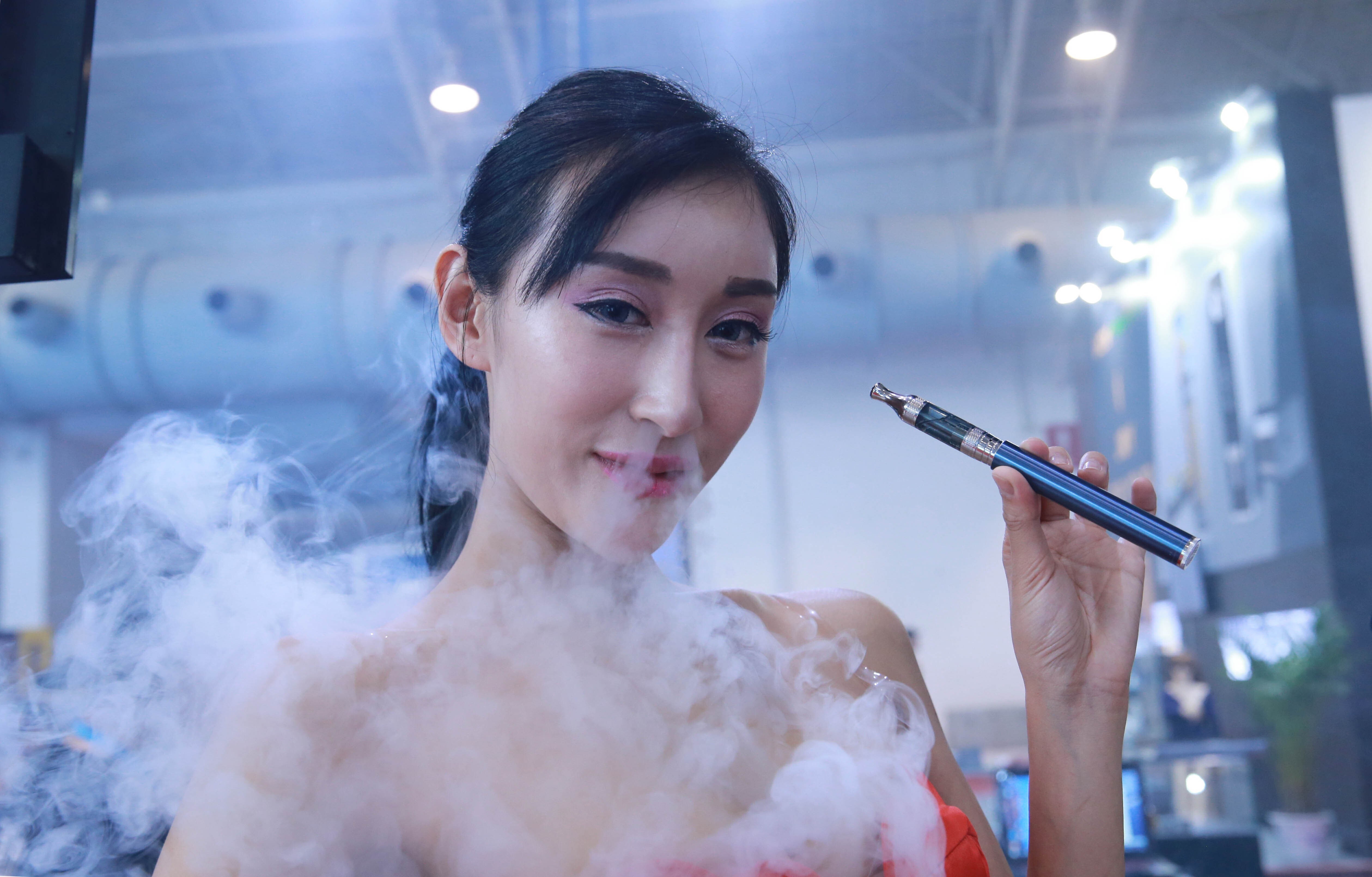 China s youth increasingly taking up vaping of e cigarettes