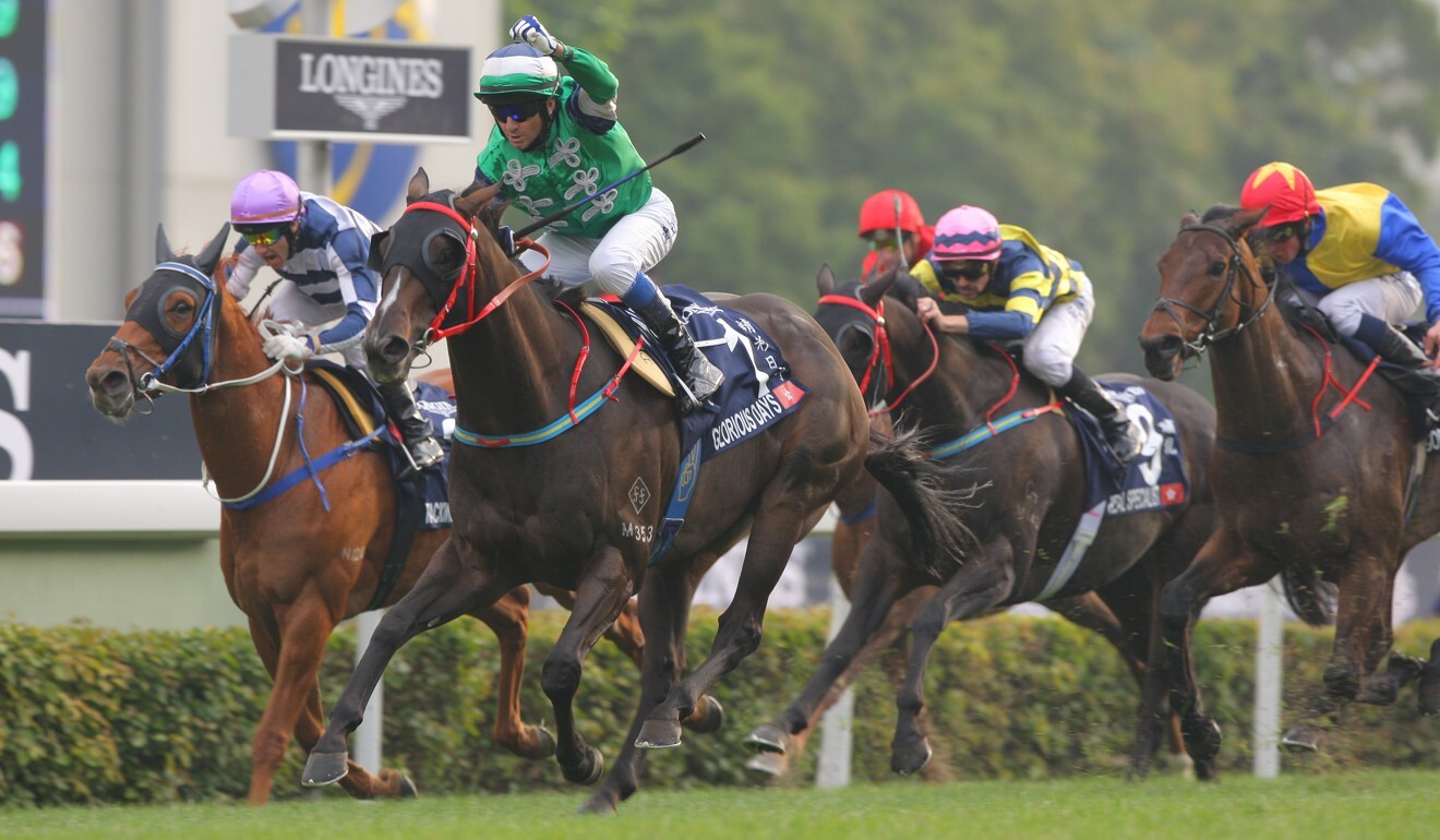 Glorious Days wins the 2013 Hong Kong Mile under Douglas Whyte.