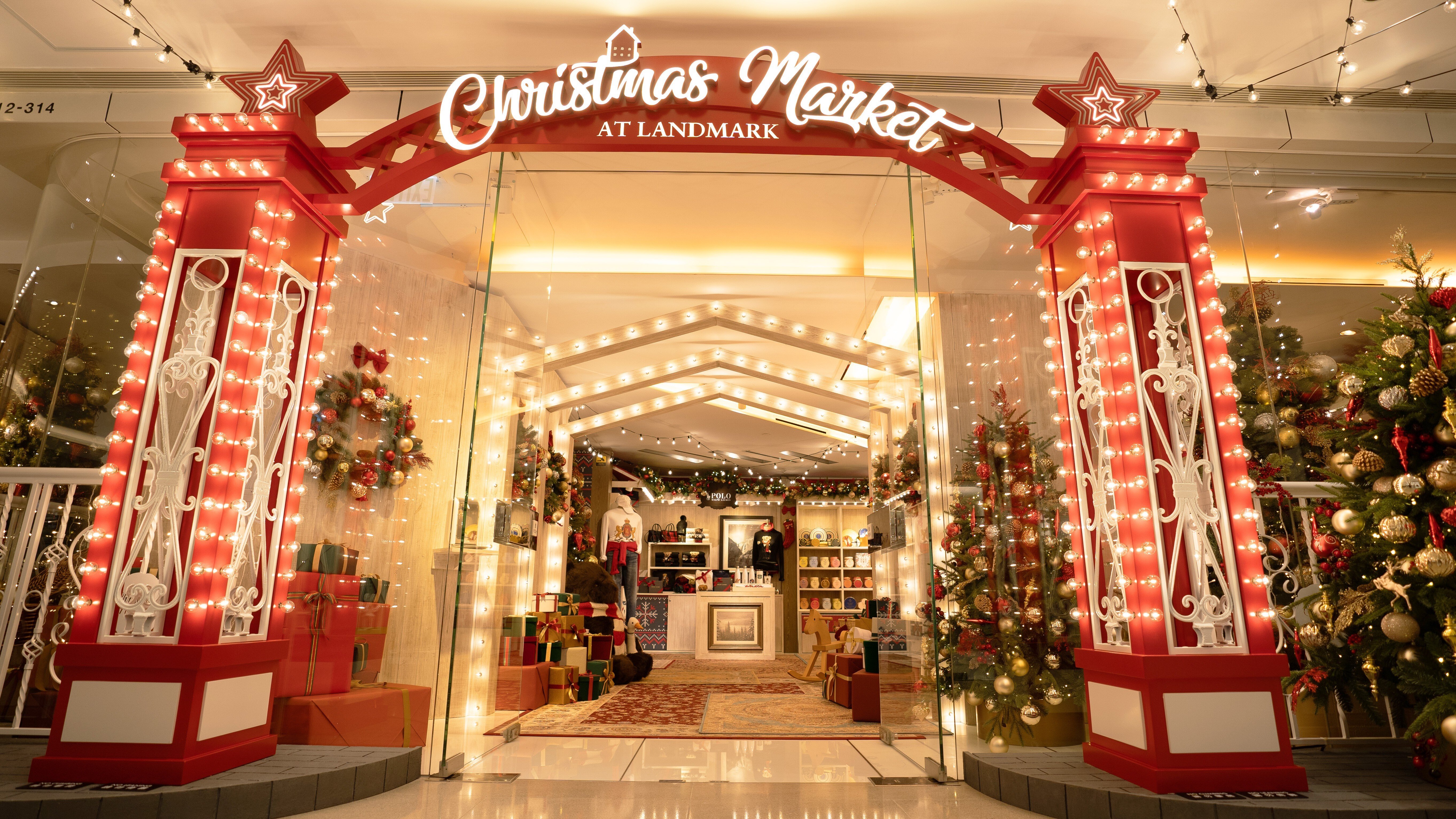 Hong Kong malls are gearing up for Christmas with displays and Christmas markets. Photo: handout