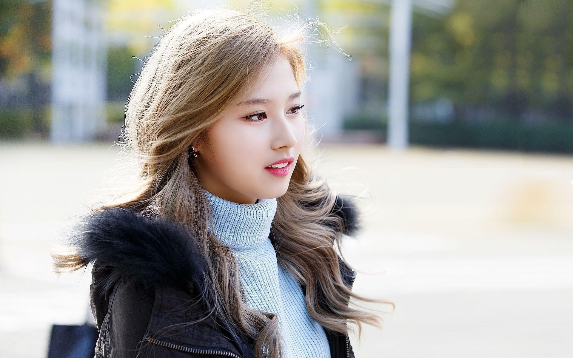 TWICE's Sana Tests Positive For COVID-19 On Way Back From Japan; Other  Members Return To Korea