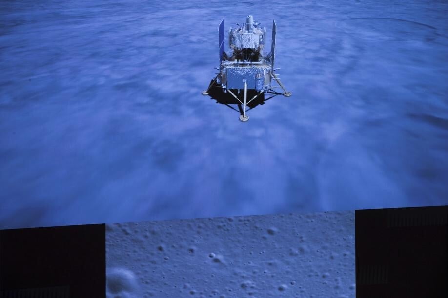 A computer visualisation of the landed Chang'e spacecraft on December 1.