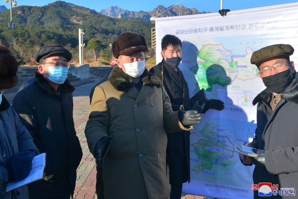 North Korea's Premier Kim Tok-hun (centre) visits the Mount Kumgang tourist area. Photo: Reuters