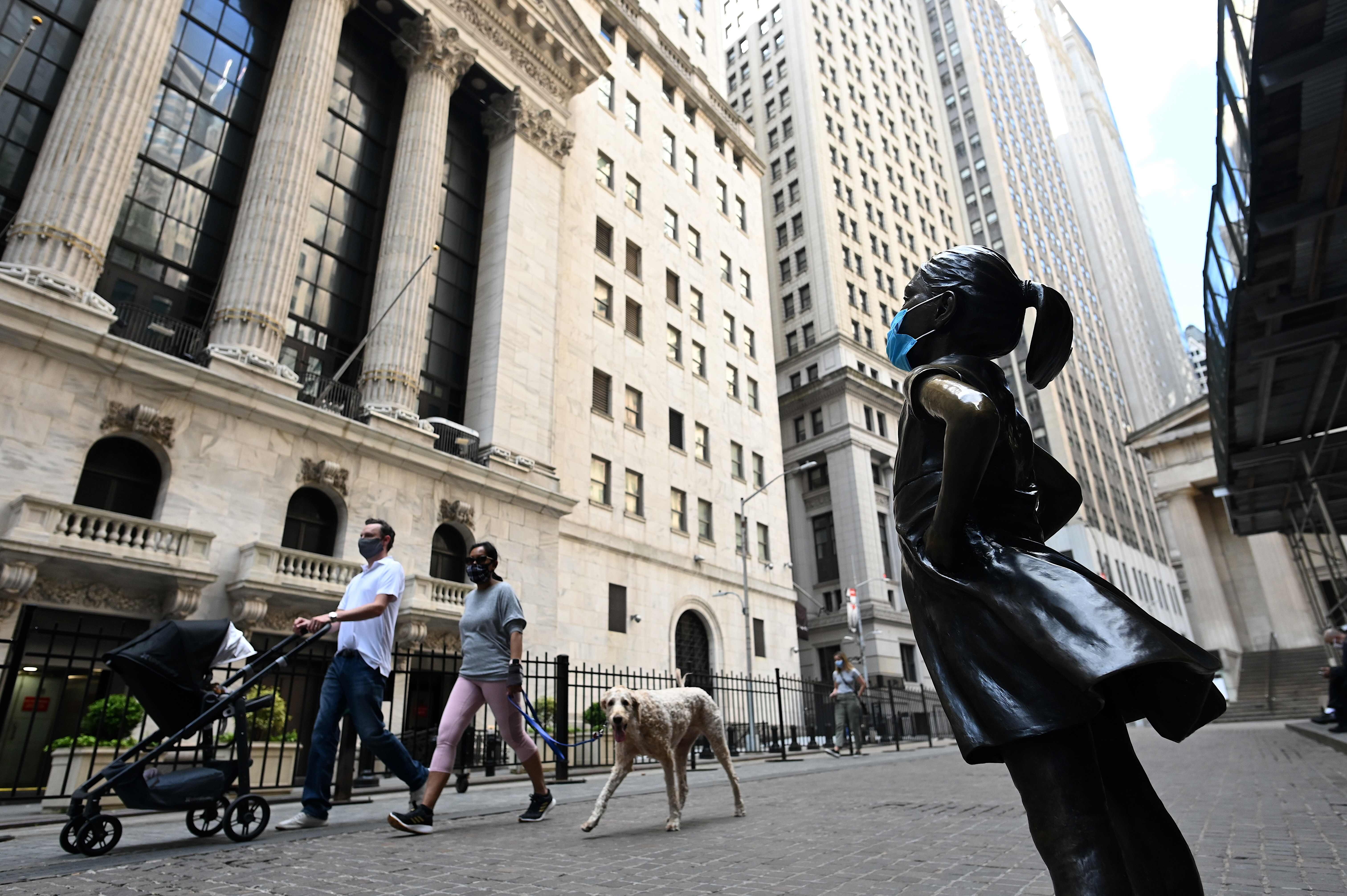 Chinese telecom giants surged after the NYSE scrapped its decision to delist their ADRs four days after announcing the move. Photo: AP