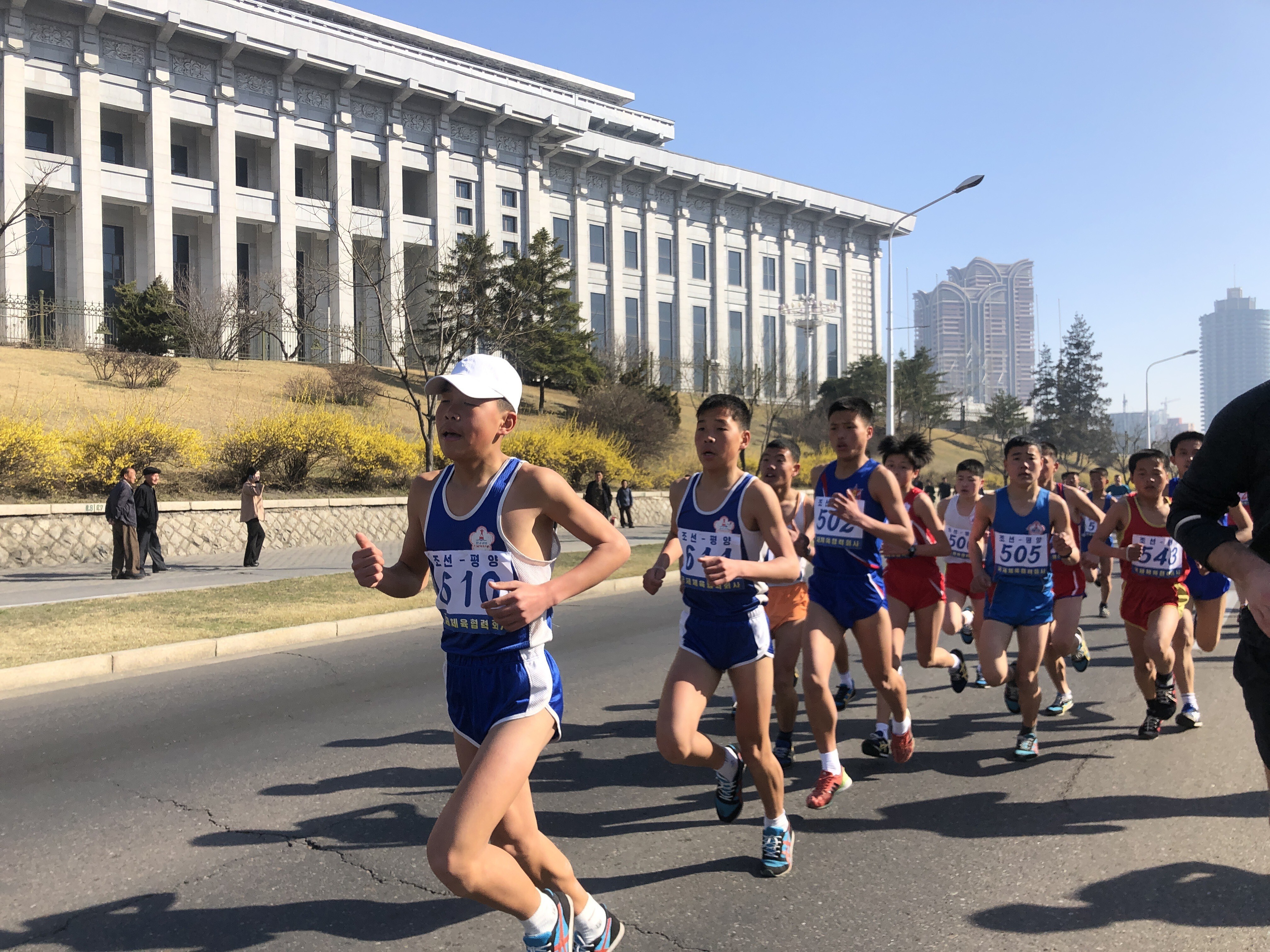 Elite North Korean runners taking part in Pyongyang Marathon. Could trail running also take off? Photos: ZX-Tour