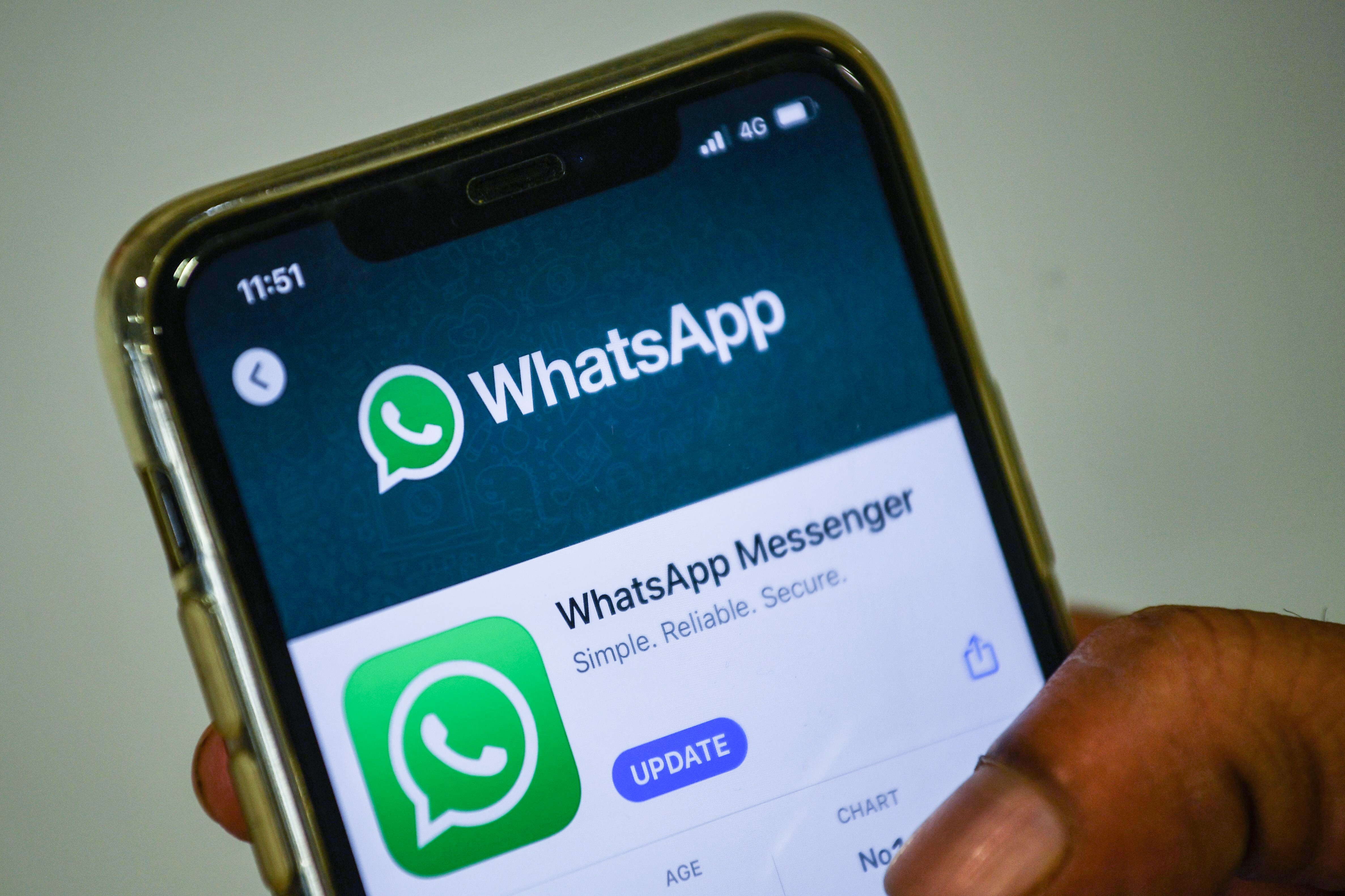 Hong Kong’s privacy watchdog has renewed calls for greater clarity over new data-sharing arrangements between WhatsApp and its parent company, Facebook. Photo: AFP