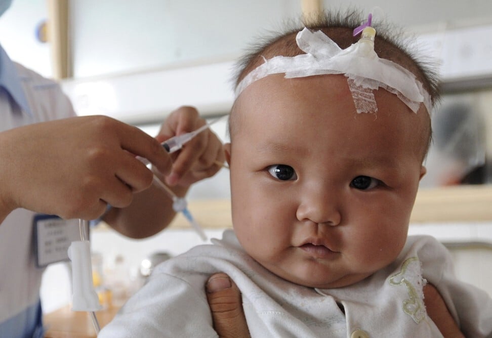 In 2008, at least six babies died and more than 300,000 fell ill with kidney problems after drinking milk from state-owned diary firm Sanlu Group adulterated with melamine to inflate its protein content. Photo: Reuters
