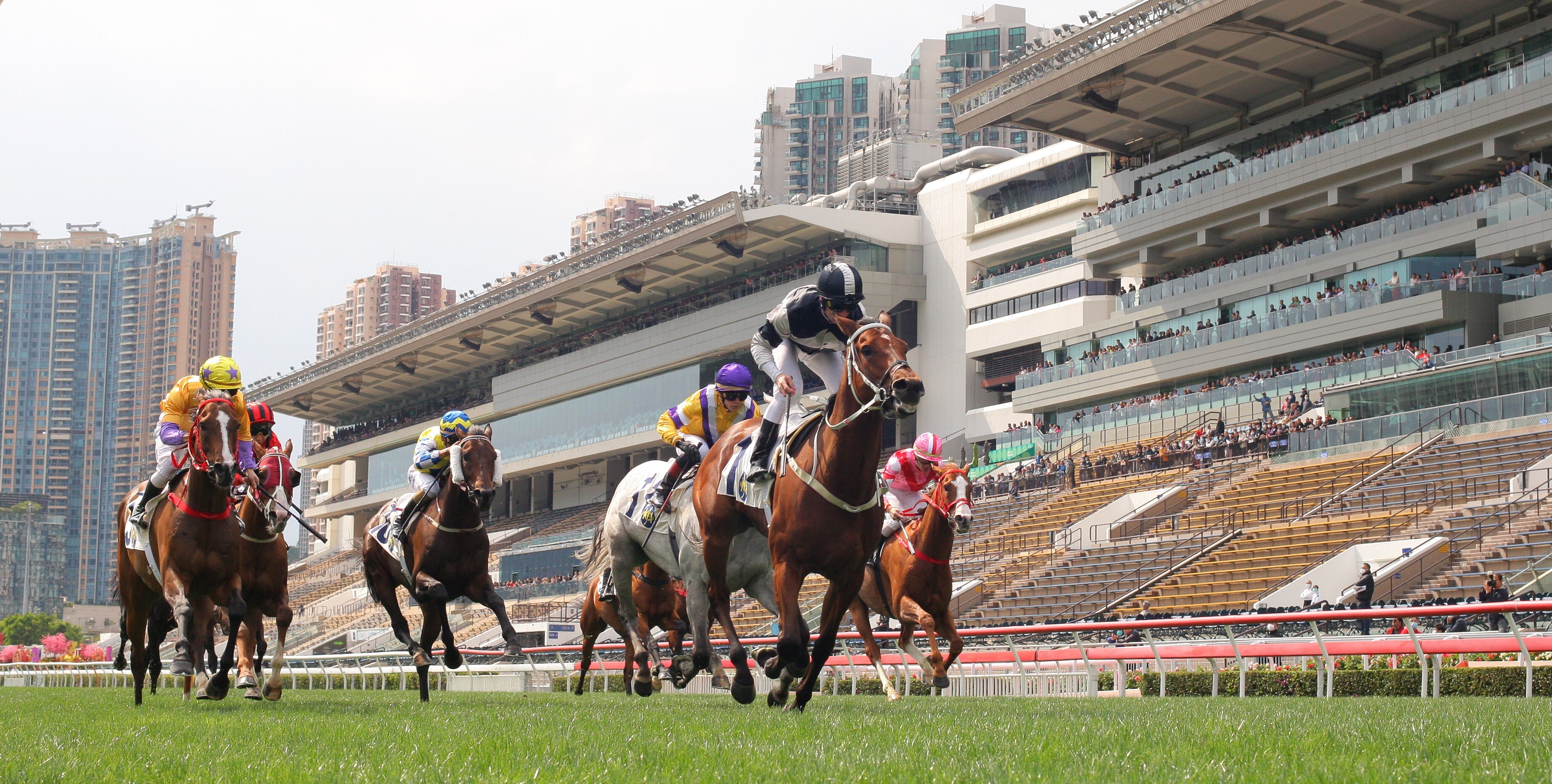 The Hong Kong Jockey Club has managed to continue horse races throughout the pandemic, providing a steady source of revenue to the government and to its charitable organisations. Photo: Kenneth Chan