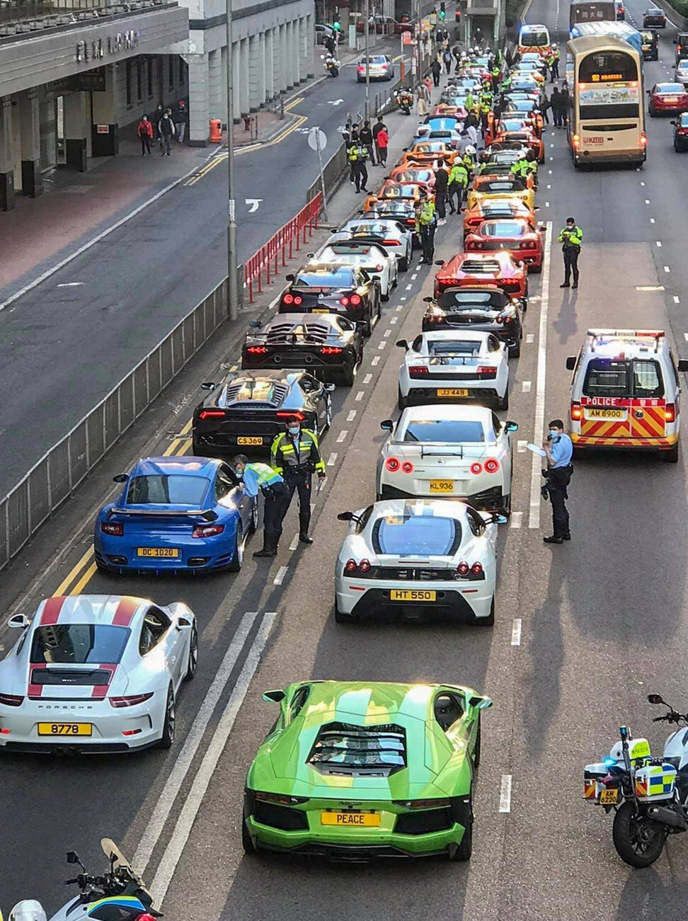 Officers found a number of cars were driving westbound at a high speed along the Island Eastern Corridor expressway. Photo: Facebook