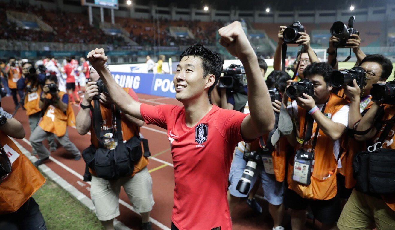 South Korea's Son Heung-min celebrates after winning the men's gold medal against Japan at the 2018 Asian Games in Pakan Sari Stadium, Indonesia. Photo: EPA