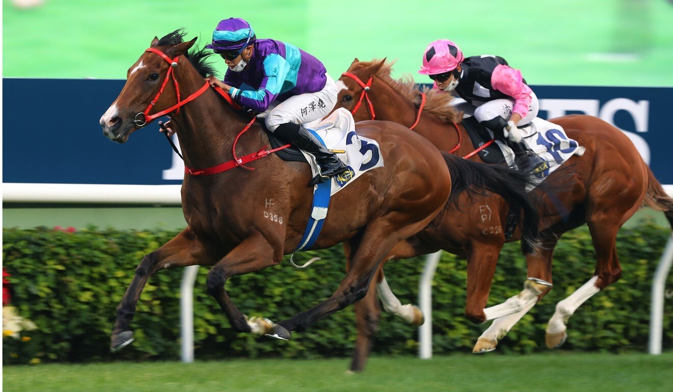 Winning Dreamer dashes clear at Sha Tin earlier this season.