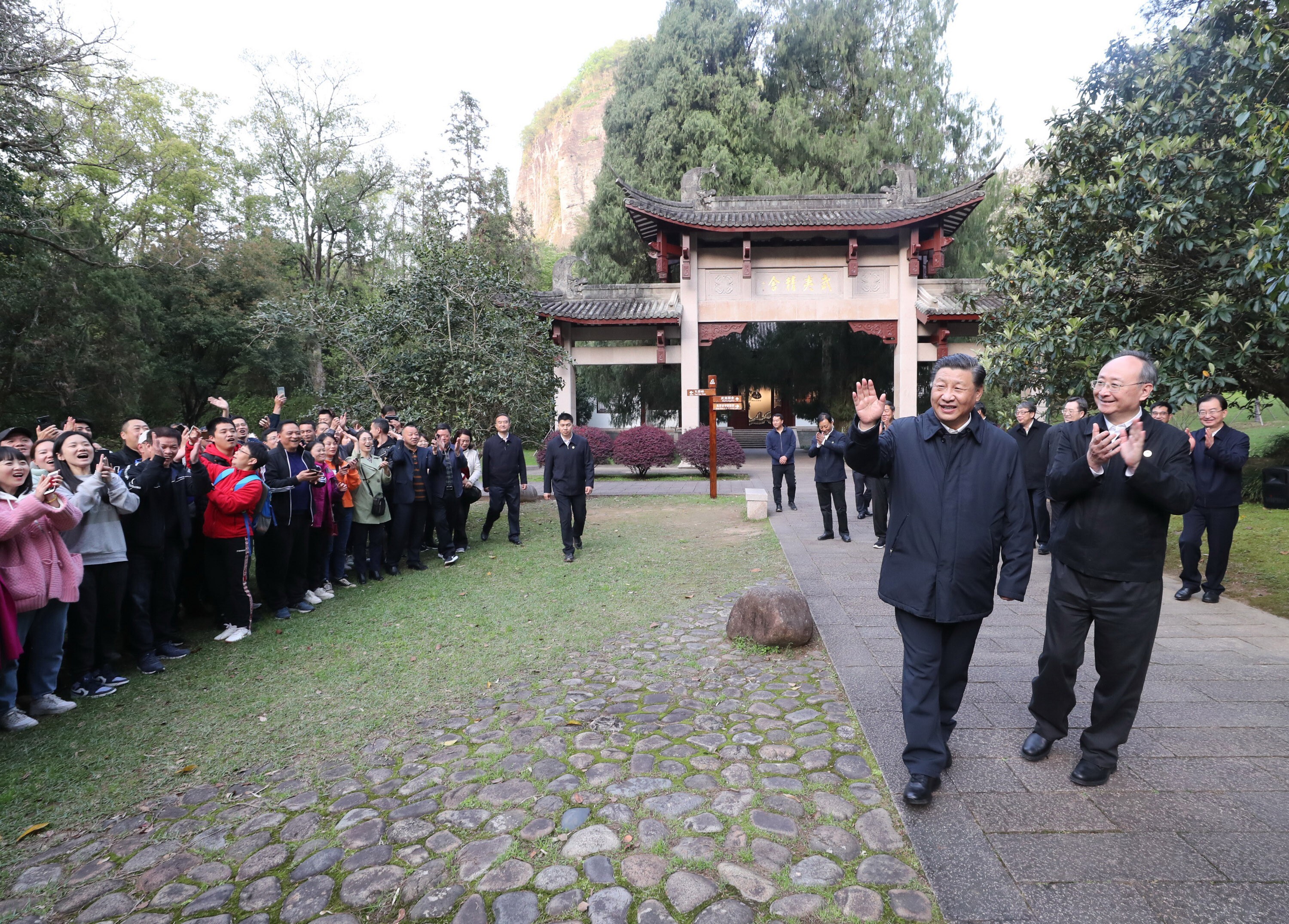 President Xi Jinping visits a park in Fujian dedicated to philosopher Zhu Xi. Photo: Xinhua