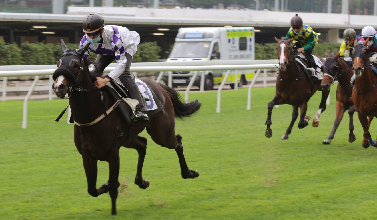 Derek Leung trials Give Way Please at Happy Valley in March.