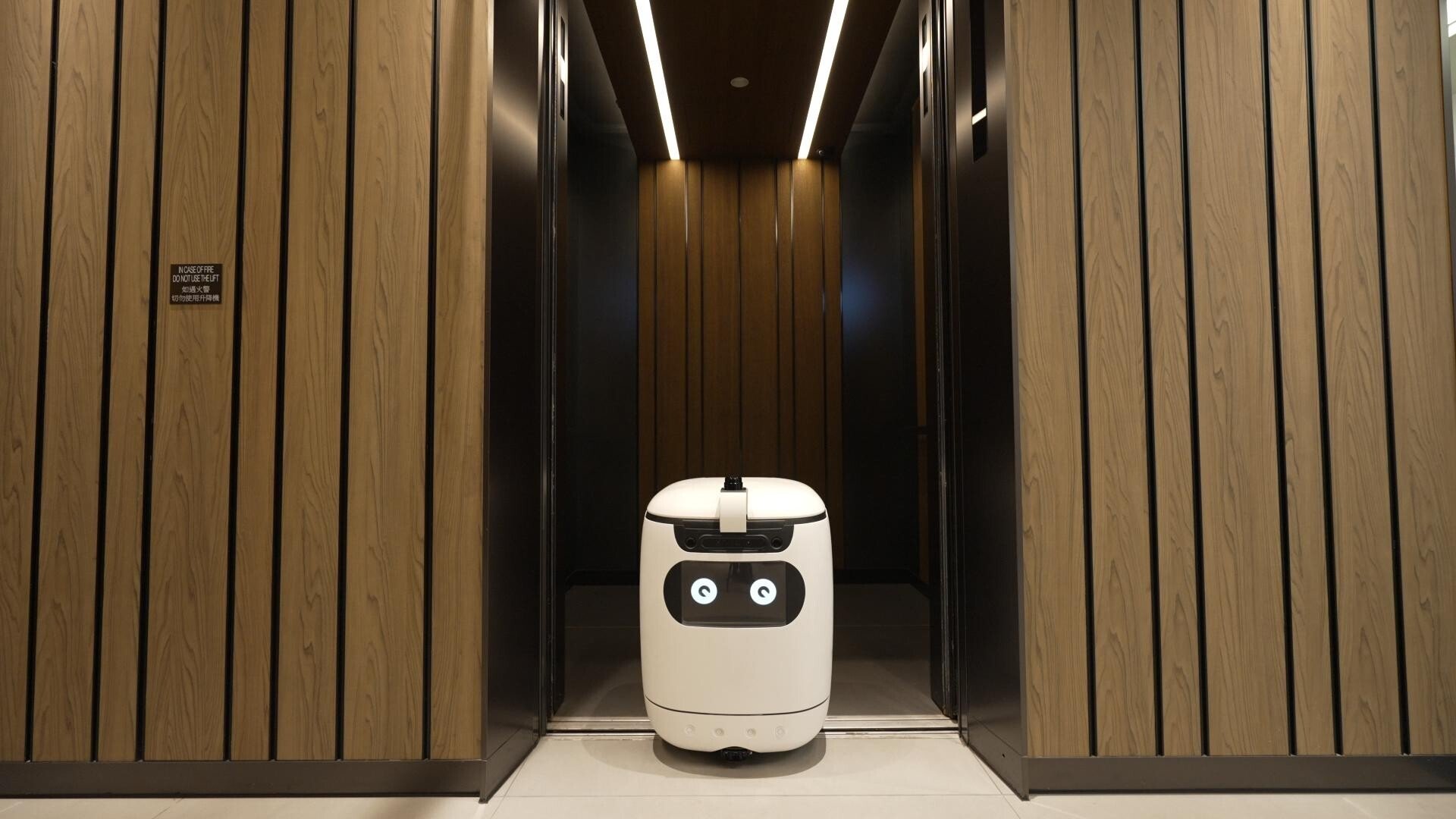 The Rice delivery robots can travel on elevators to deliver meals in quarantine hotels, allowing companies to protect their employees while providing necessary services.