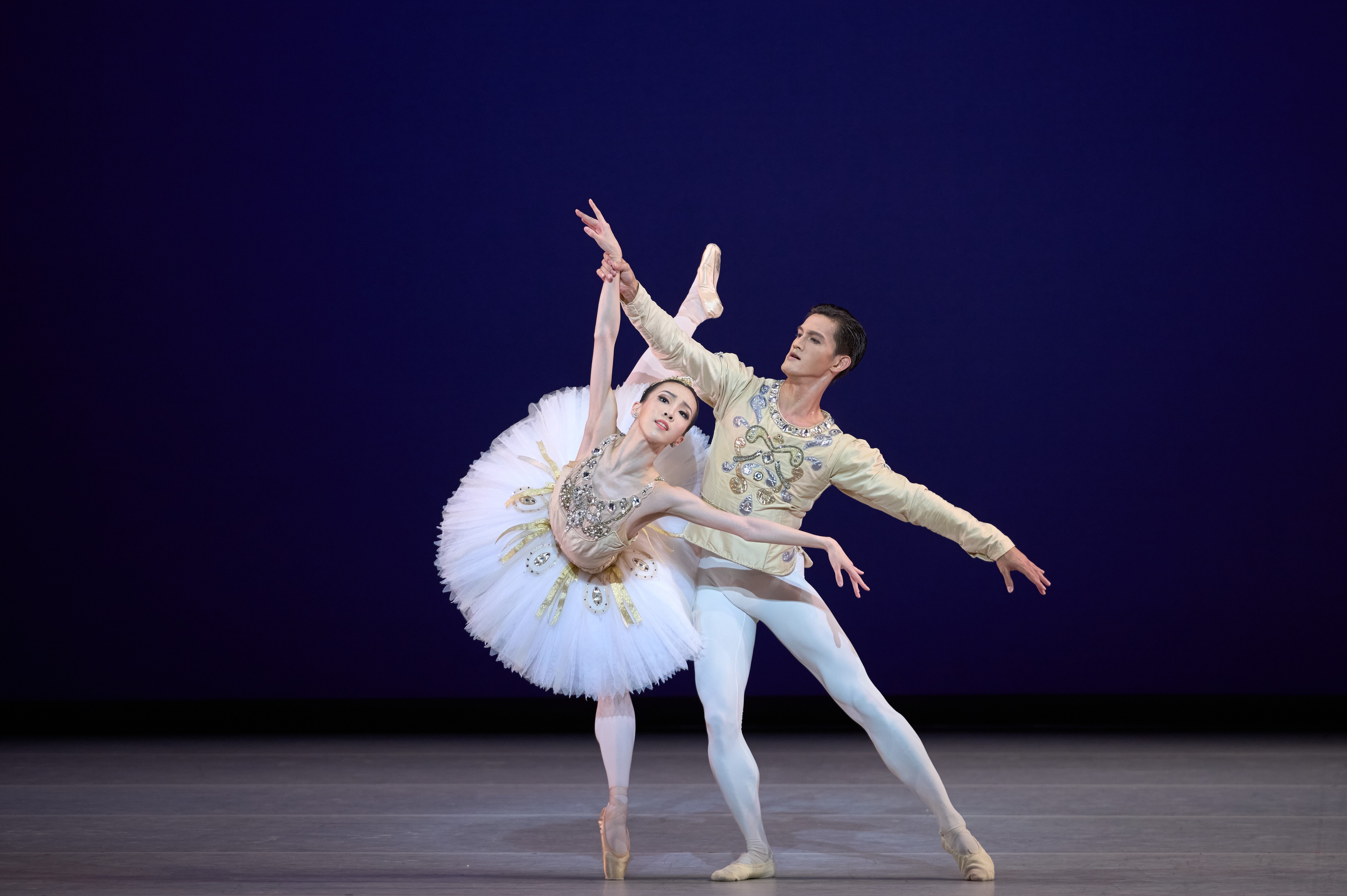Hong Kong Ballet’s Chen Zhiyao and Garry Corpuz in Diamonds from Balanchine’s Jewels. Photo: Hong Kong Ballet/Tony Luk