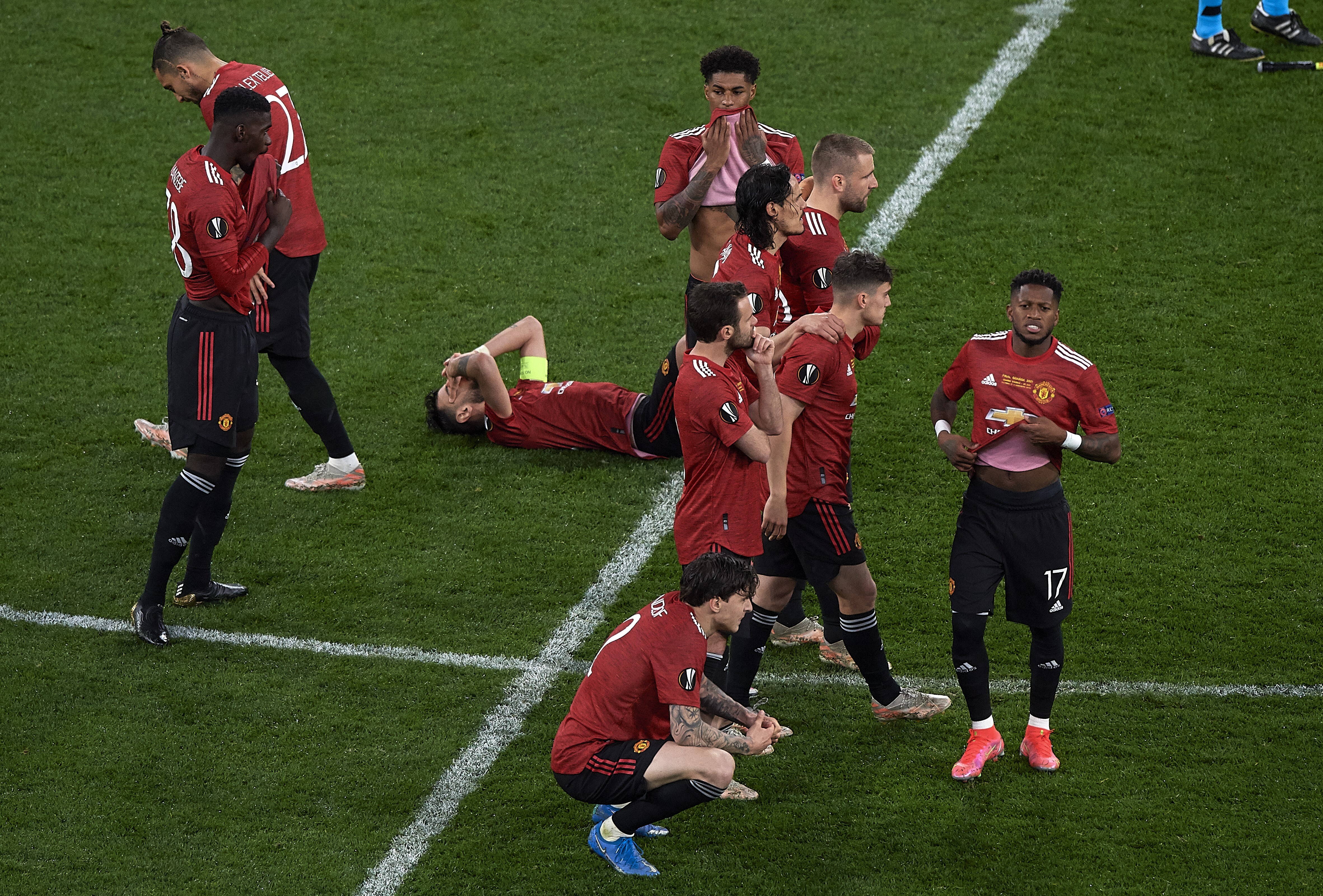 Manchester United players react after losing the Uefa Europa League final against Villarreal in Gdansk, Poland. Photo: Xinhua