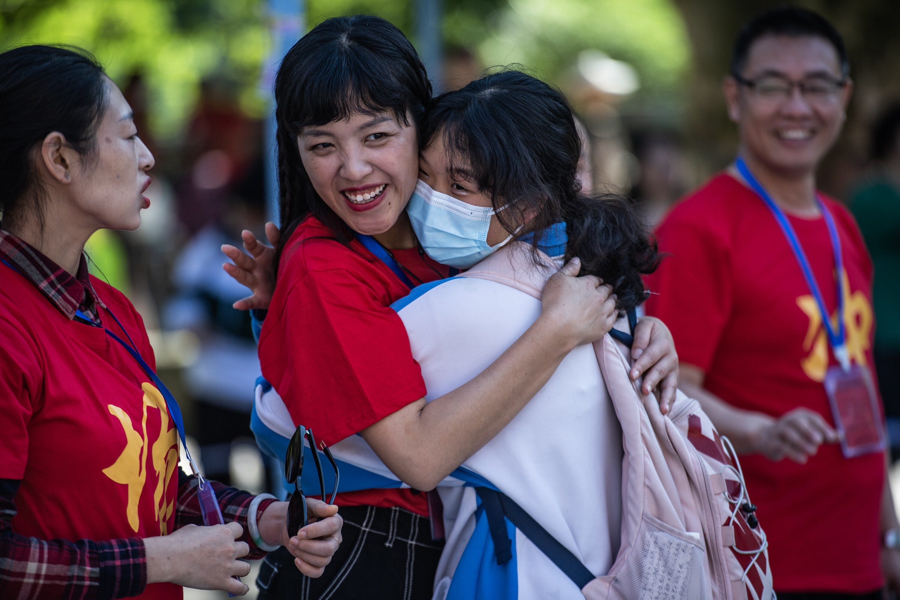 A student hugs her teacher at an exam centre in Guiyang, the capital of southwest China’s Guizhou province, on June 7, the first day of China’s annual college entrance exam. Photo: Xinhua