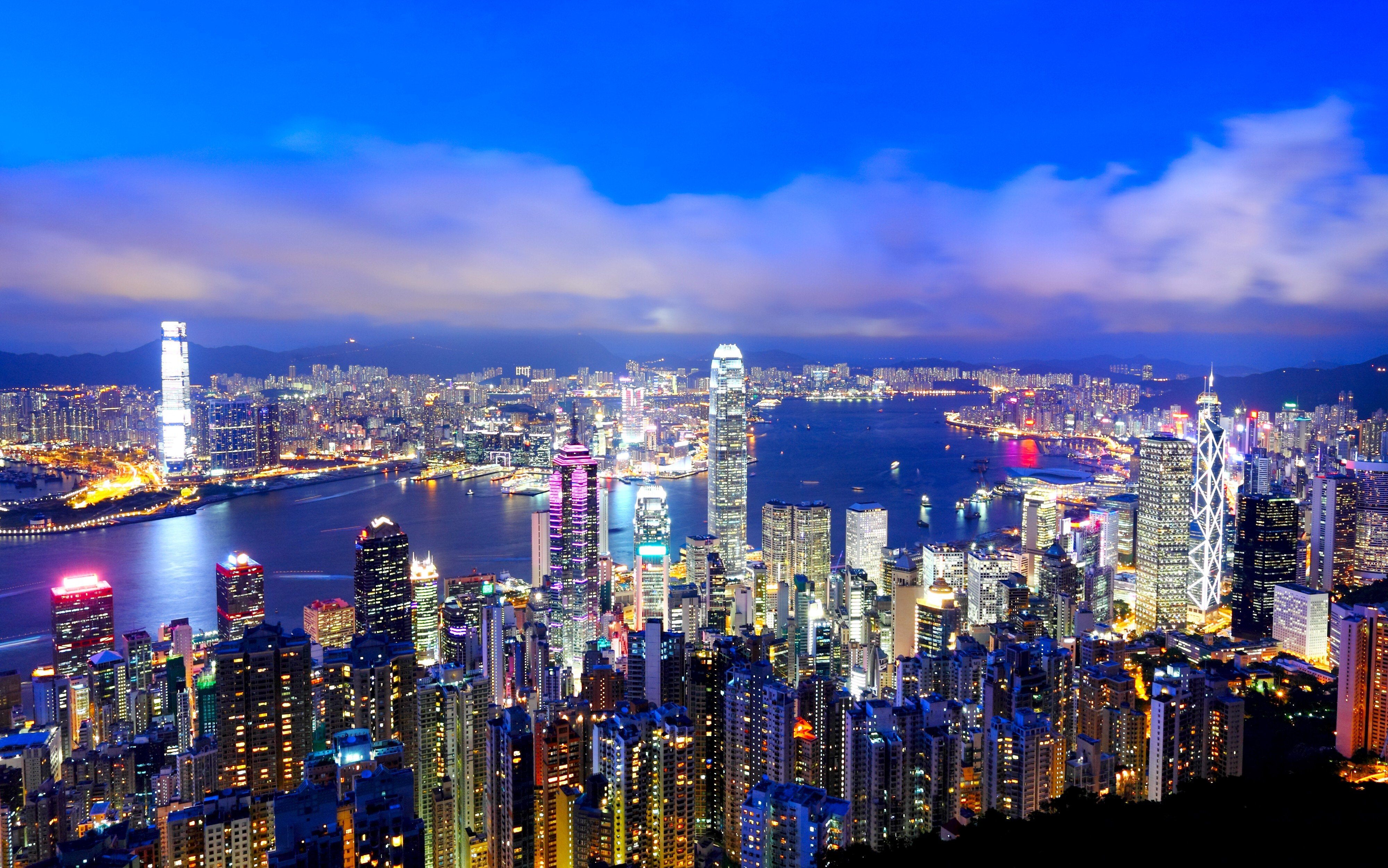 Hong Kong is intended to play a role as an Asia-Pacific headquarters and business services and innovation centre for the Greater Bay Area region, the report says. Photo: Shutterstock Images