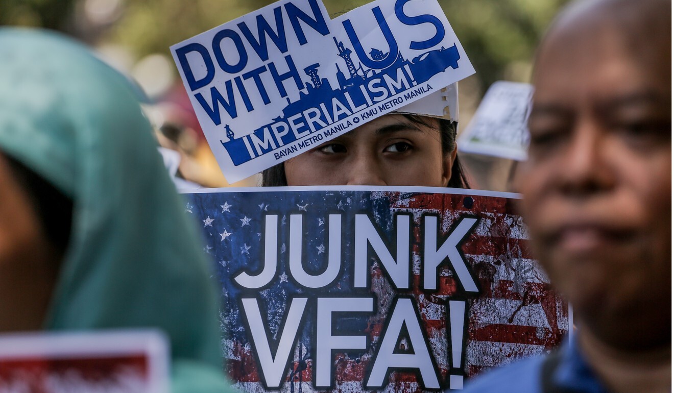 Protesters rally against US-Philippine antiterrorism military exercises in Manila in 2018. Photo: DPA