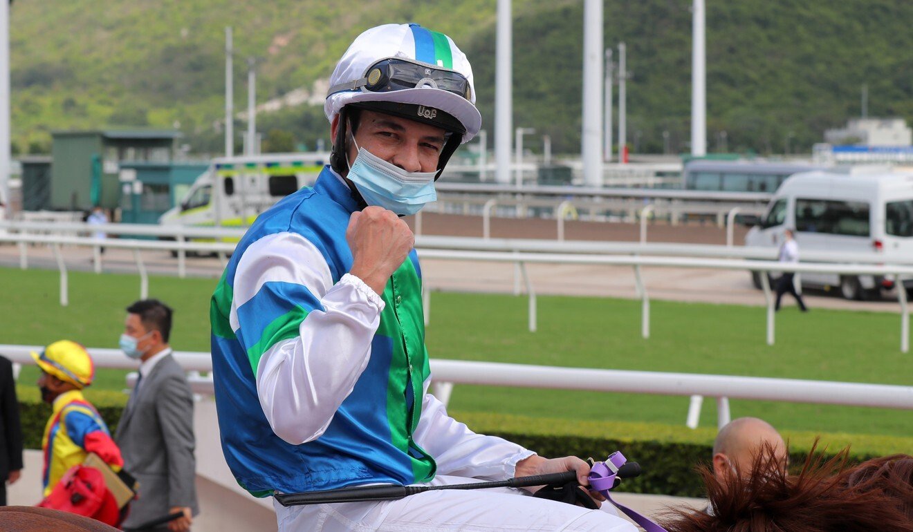 Vagner Borges pumps his fist.