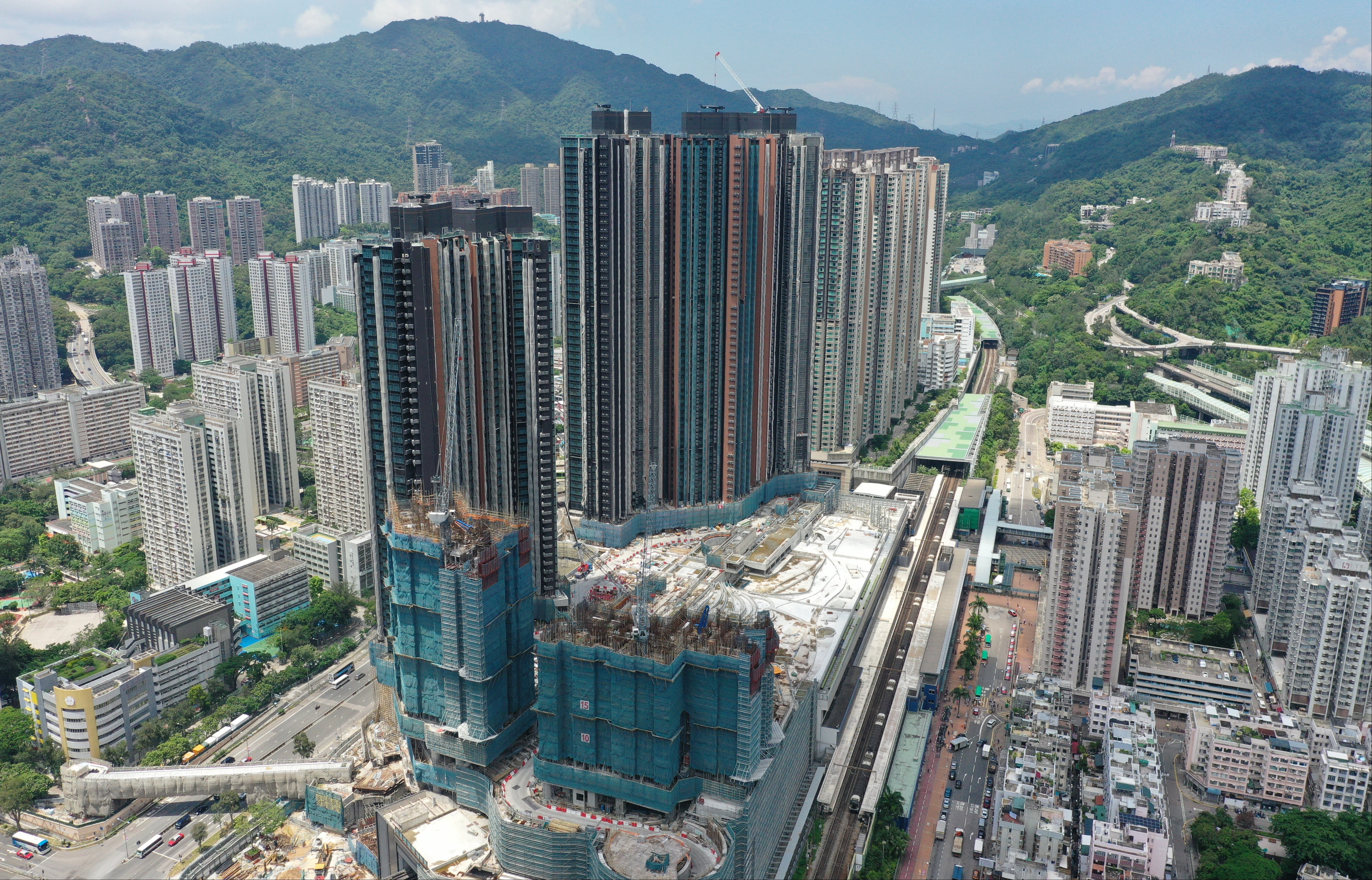 New World Development will pull down and rebuild the existing floors of Towers 1 and 8 at its Pavilia Farm III project near Tai Wai station. Photo: May Tse