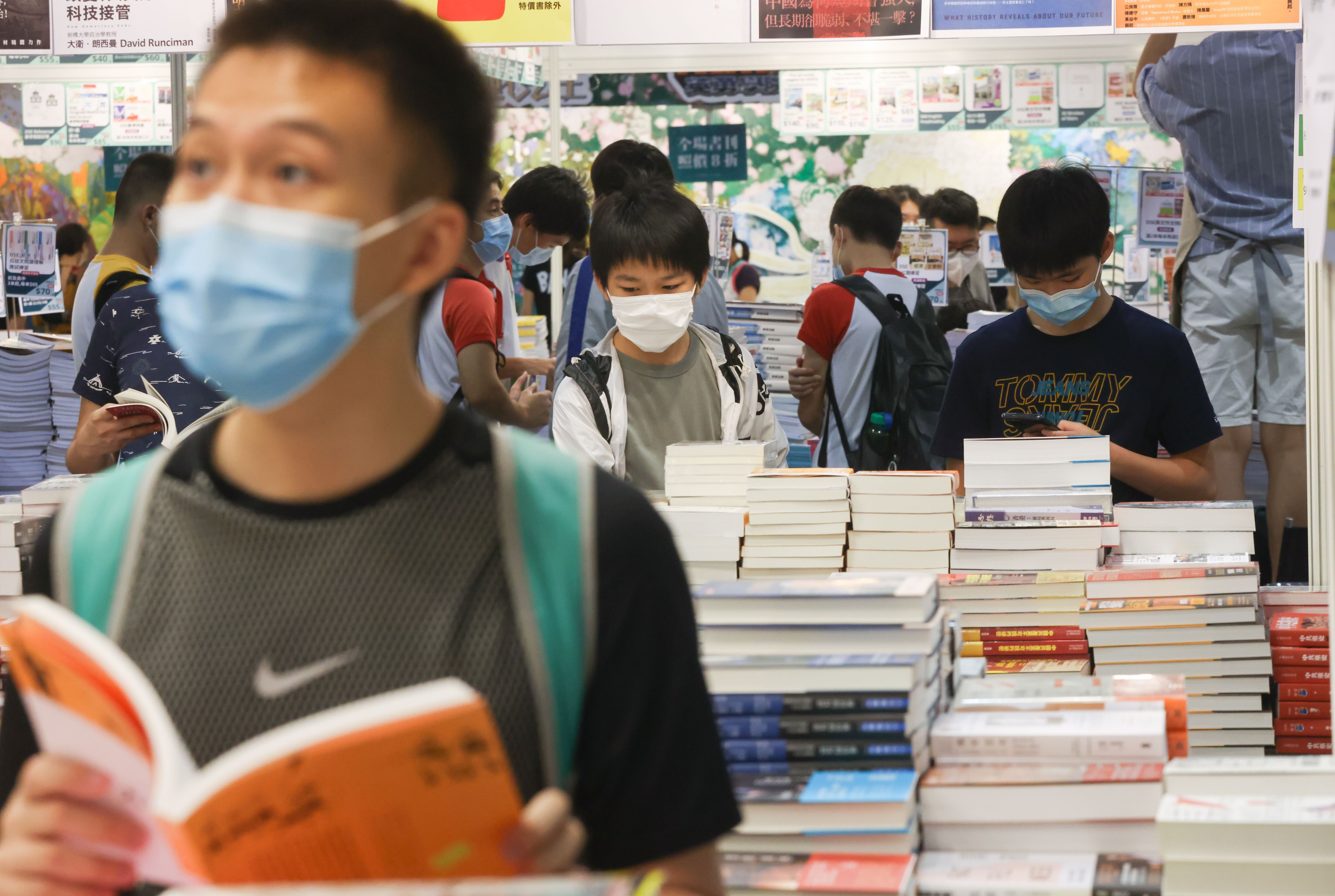 City residents flocked to the long-delayed Hong Kong Book Fair on Wednesday at the Convention and Exhibition Centre in Wan Chai. Photo: K. Y. Cheng