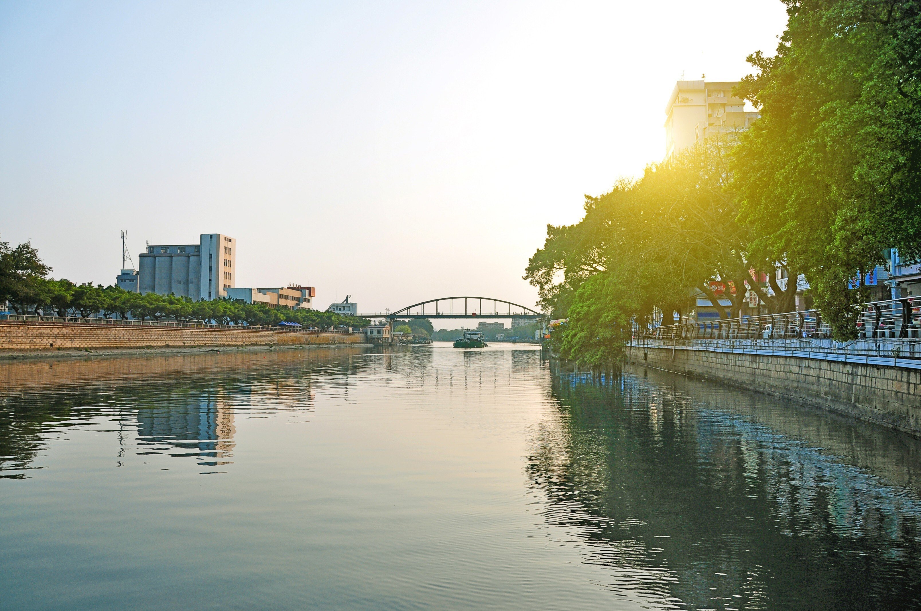The Jiangmen River, Guangdong, China. Photo: Shutterstock Images