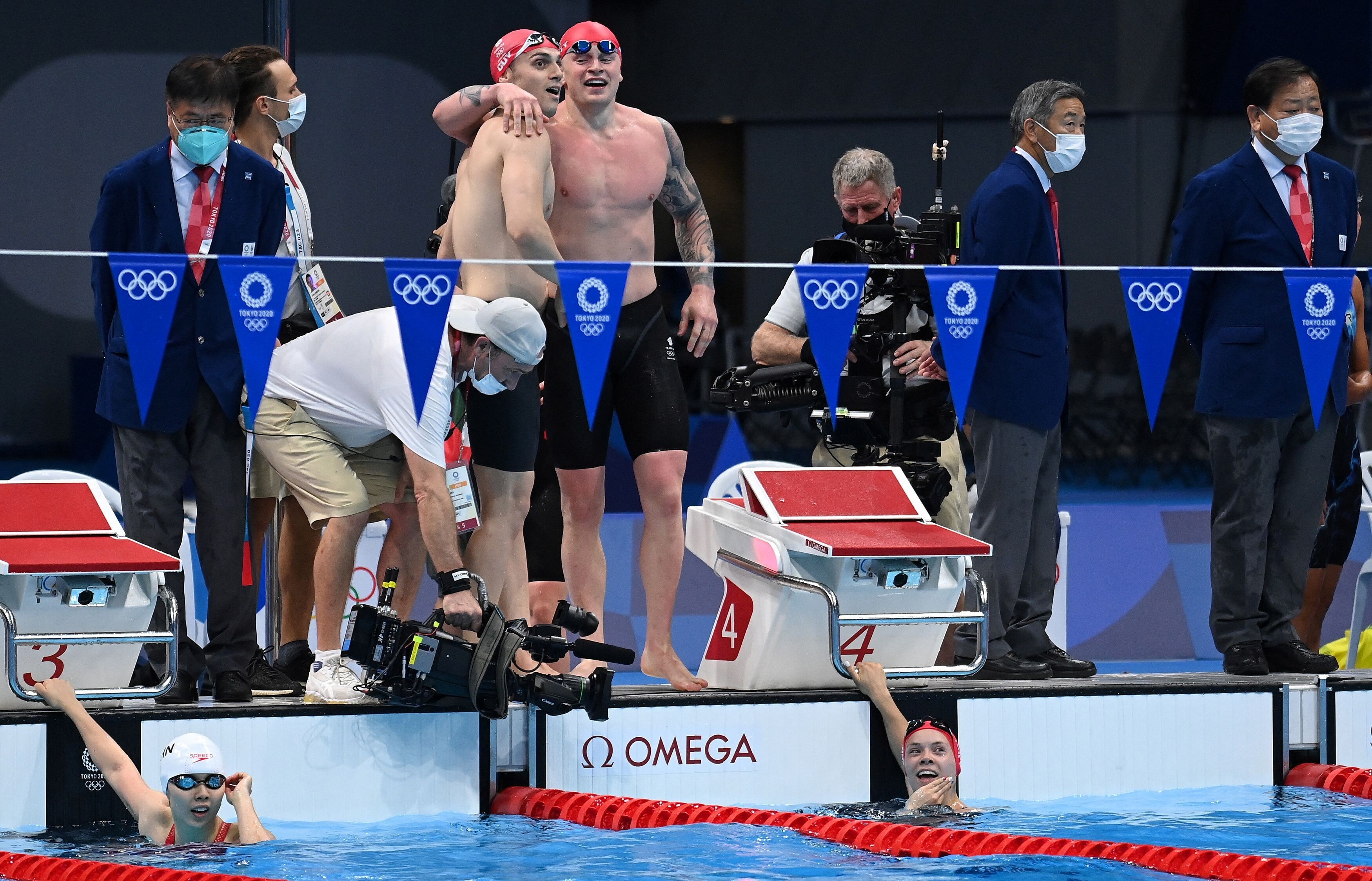 China Rattles WR in Men's Medley Relay at Asian Games; Siobhan