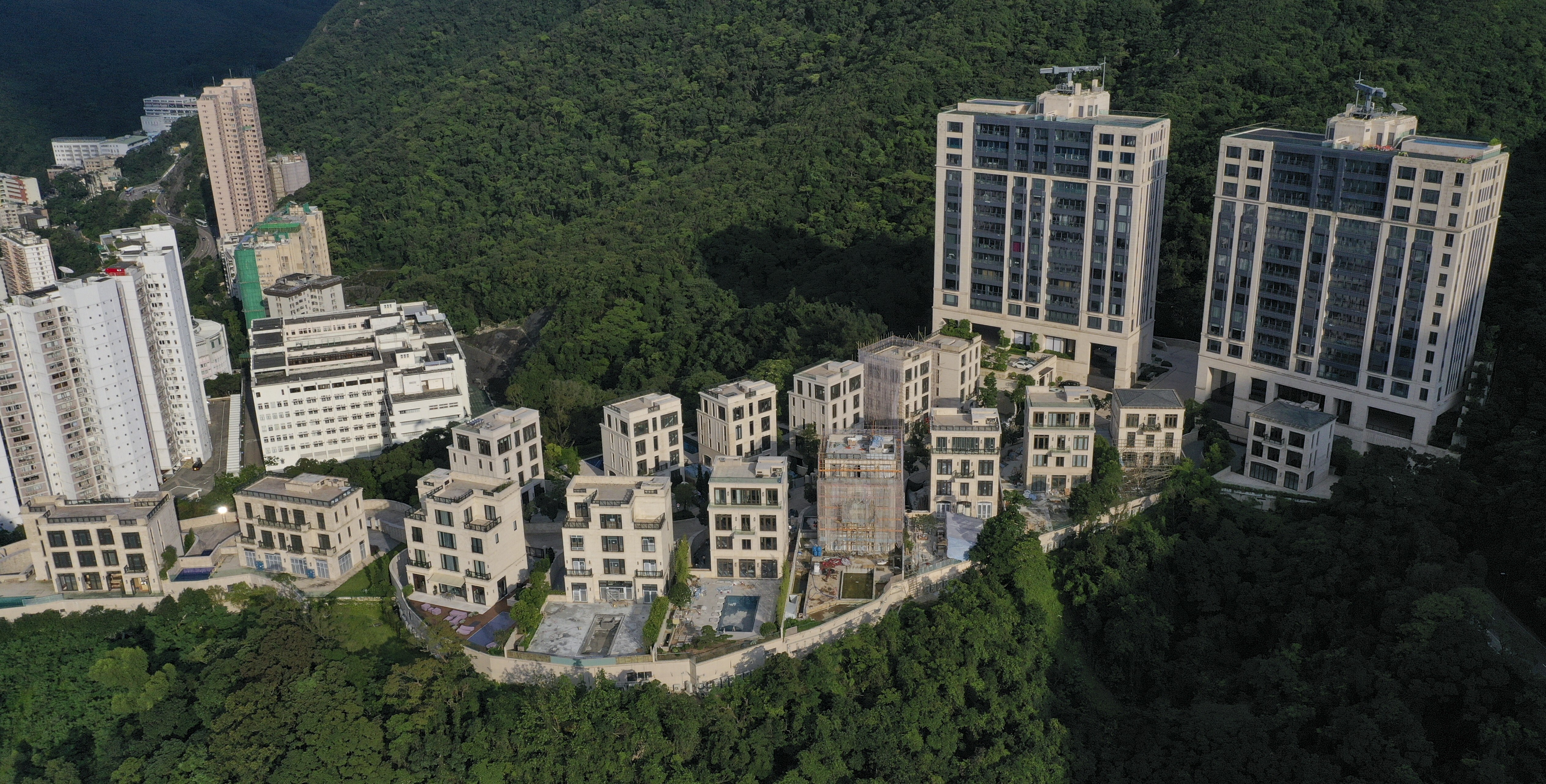 General view of developments on Mount Nicholson at The Peak, Hong Kong. Photo: Martin Chan