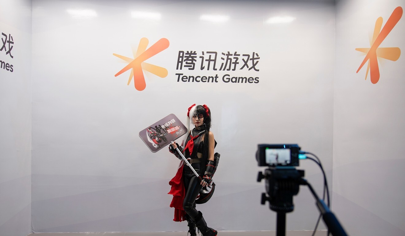A cosplay fan poses for a photo at a Tencent Games booth during the China Digital Entertainment Expo and Conference, also known as ChinaJoy, in Shanghai, China July 30, 2021. Photo: Reuters