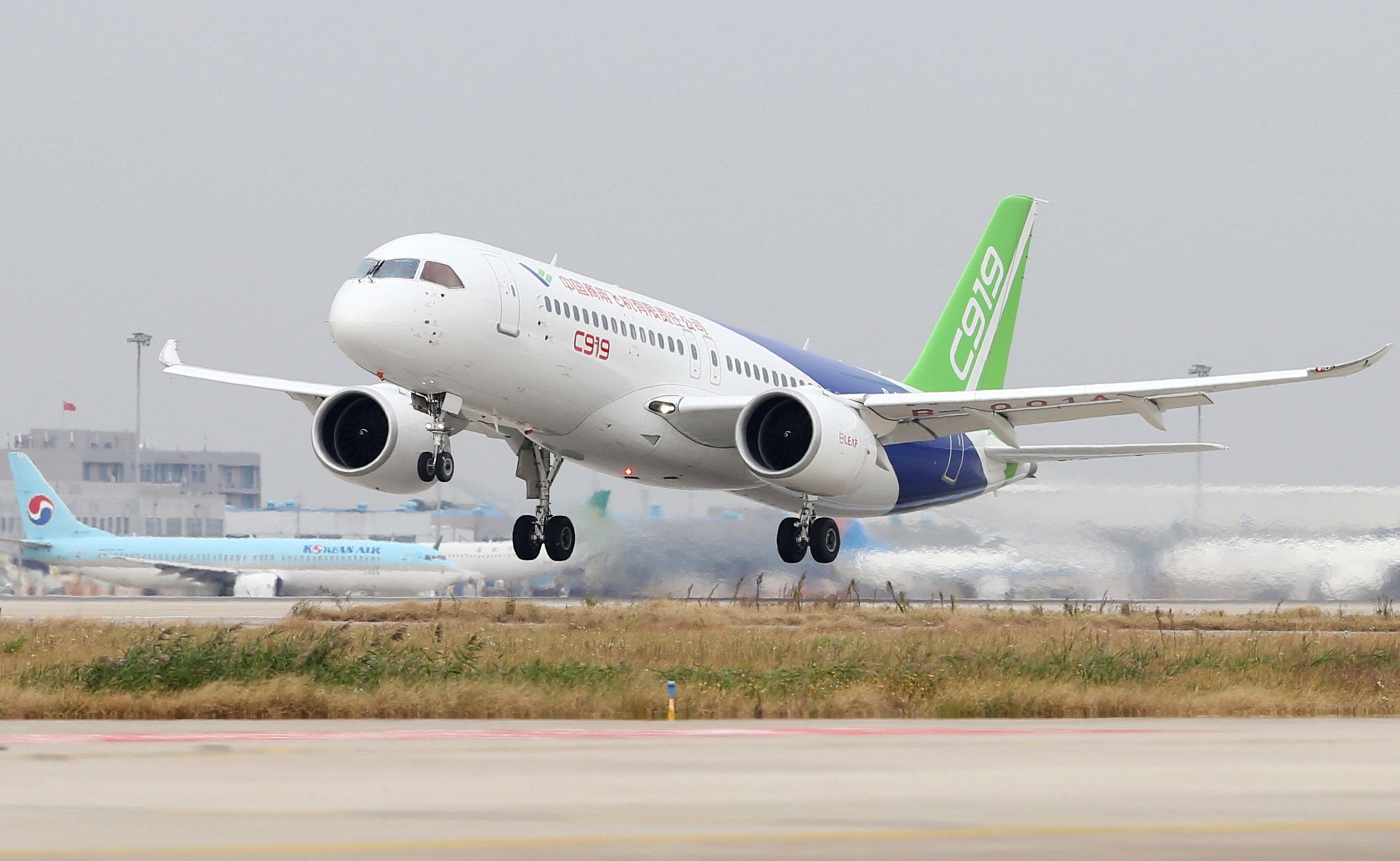 Comac’s C919, China's first commercial passenger jet, takes off from Pudong International Airport in Shanghai. Photo: AFP