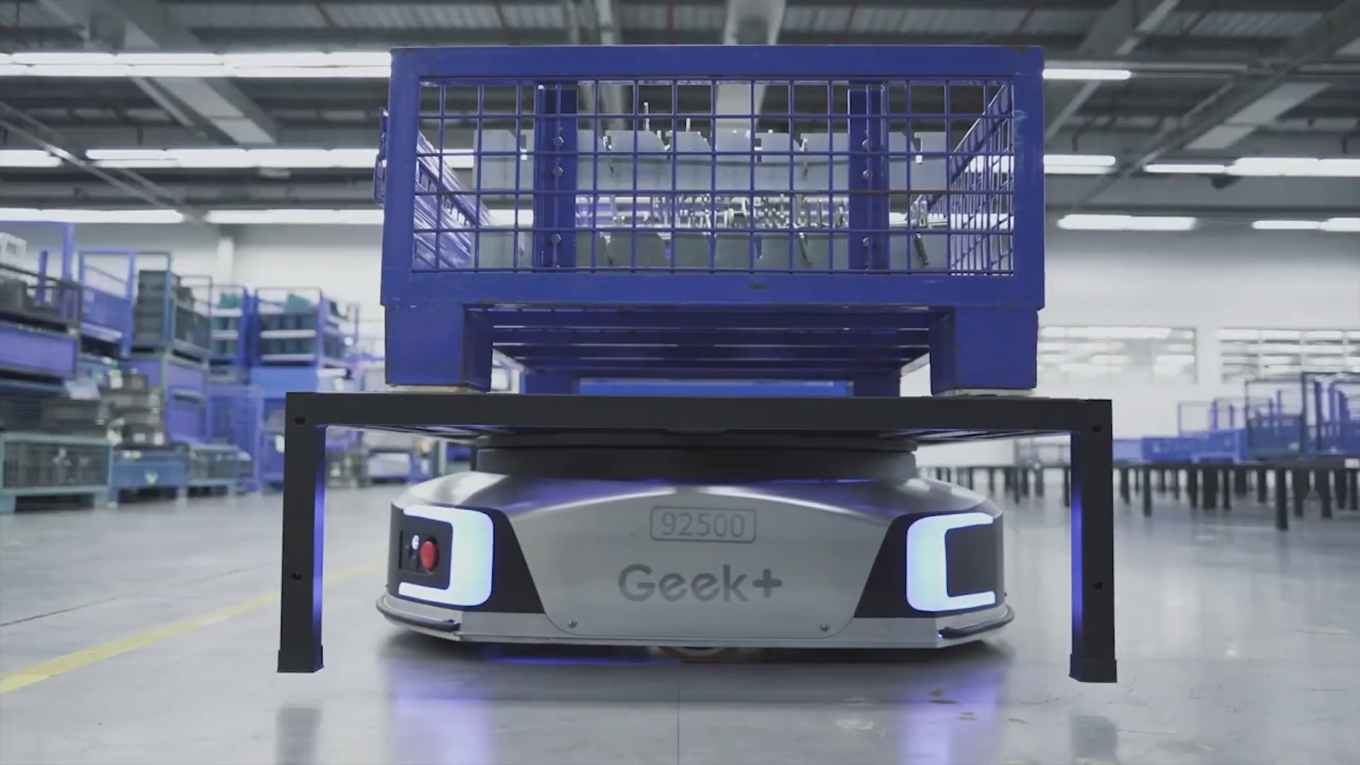 Geek+ has developed a range of autonomous mobile robots that can do picking, sorting, moving and lifting functions in warehouses and other types of logistics operations.