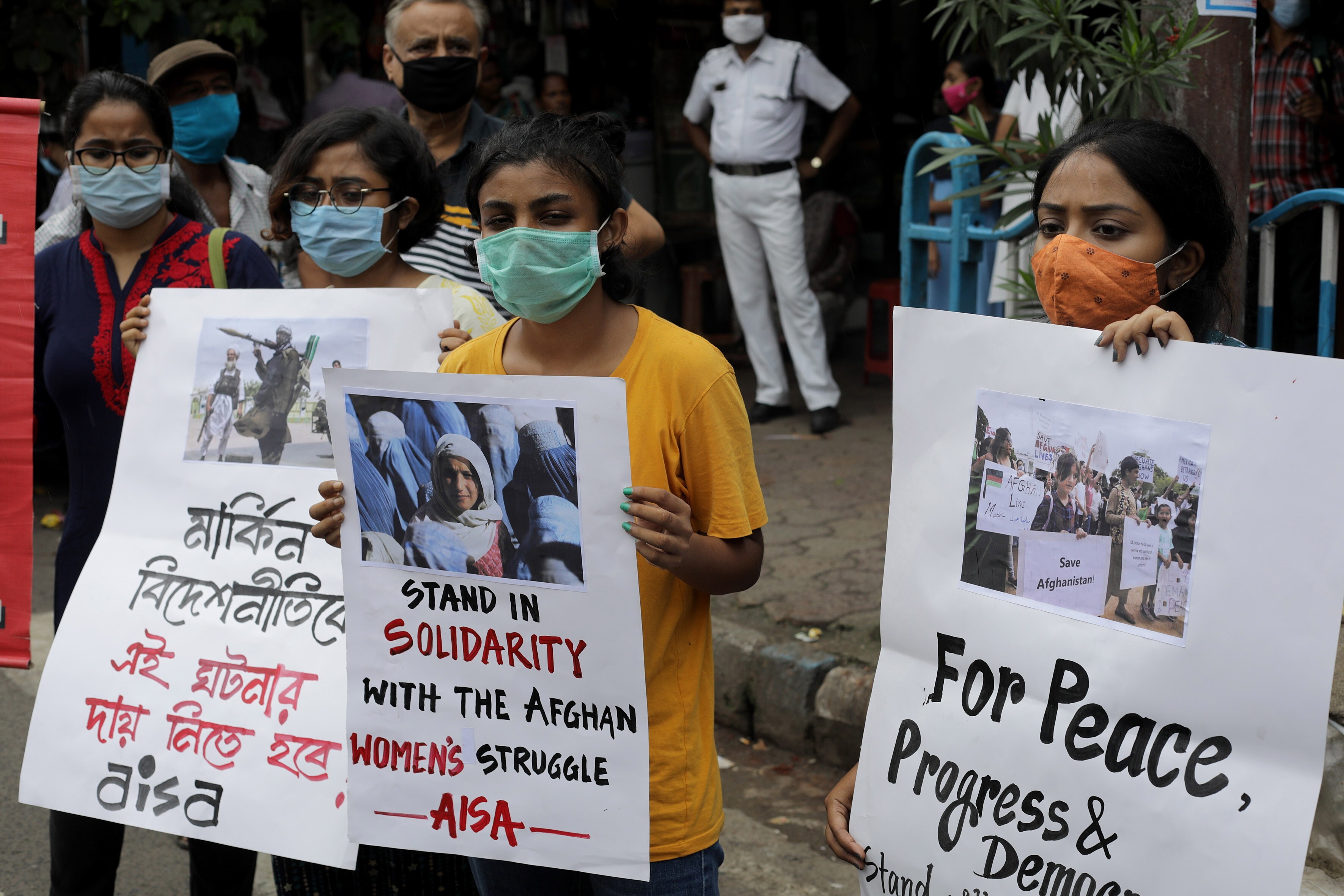Members of All India Students Association (AISA) take part in a protest in Kolkata in solidarity with the Afghan people after the Taliban takeover of Afghanistan. India is grappling with how to adjust to the shift in regional geopolitics. Photo: EPA-EFE