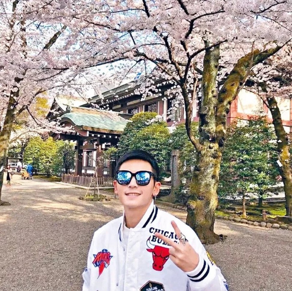 This picture of Zhang Zhehan at the Yasukuni Shrine in Japan may have ruined the young man’s career. Photo: Weibo