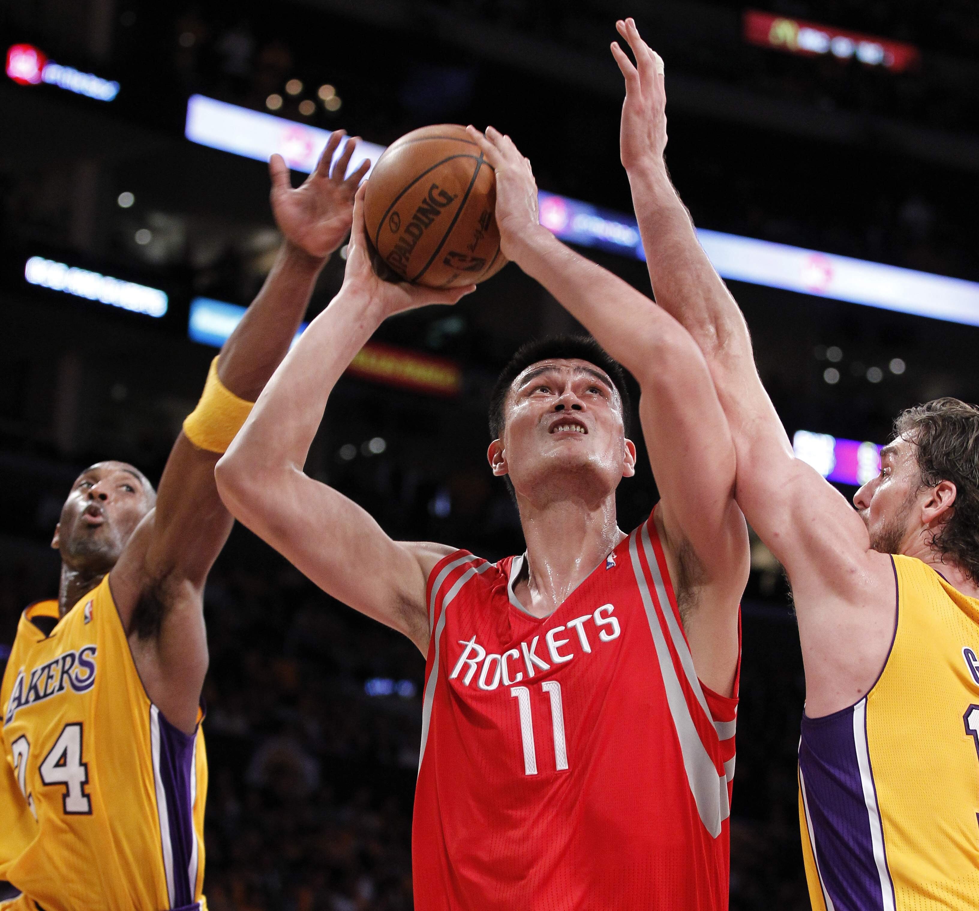 NBA: Yao Ming 'would have been among greatest' without injuries, says  ex-Lakers star Robert Horry