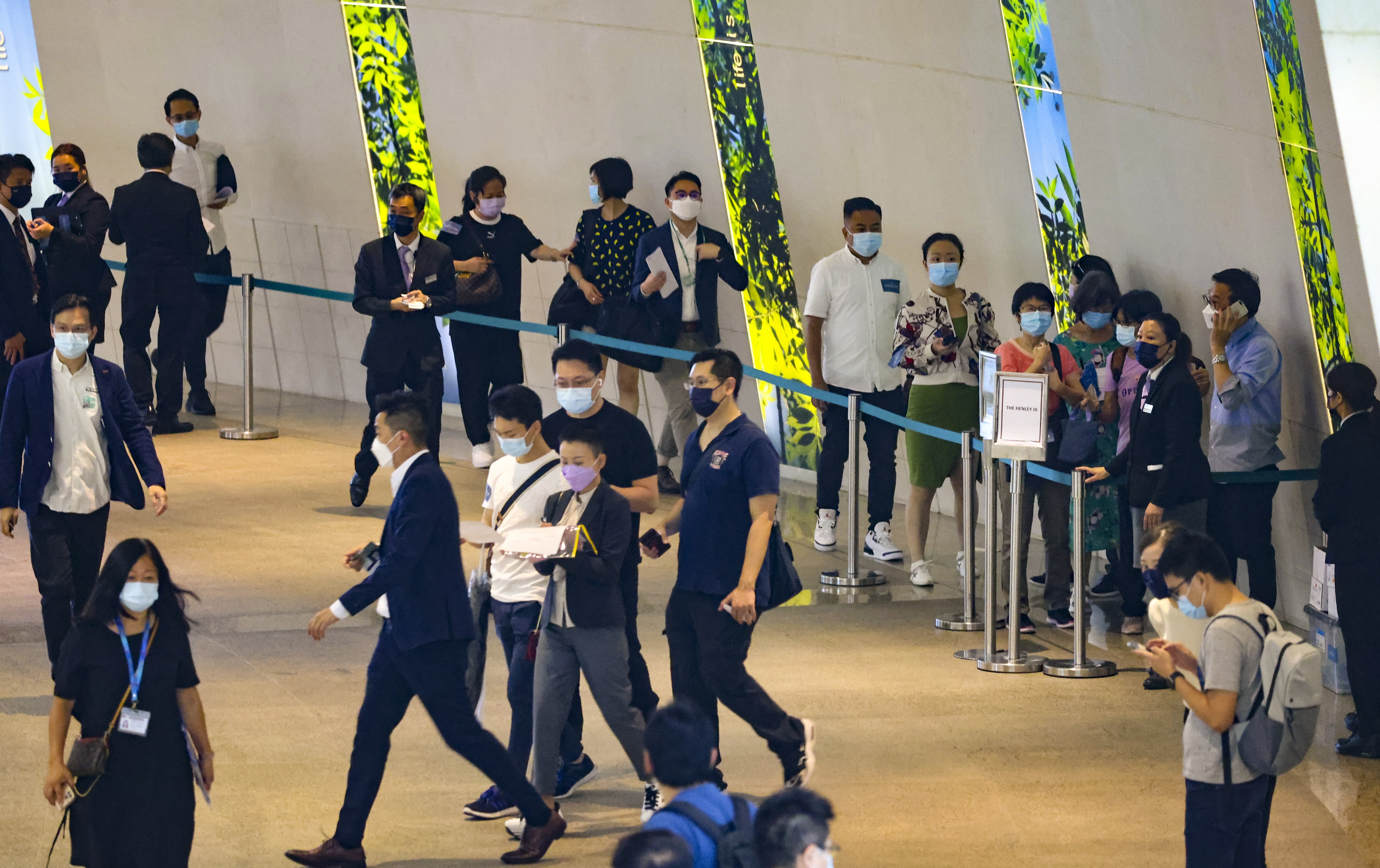 Home buyers queueing for The Henley III residential property in Kai Tak at Henderson Land Development’s sales office at the IFC in Central on 4 September 2021. Photo: Dickson Lee
