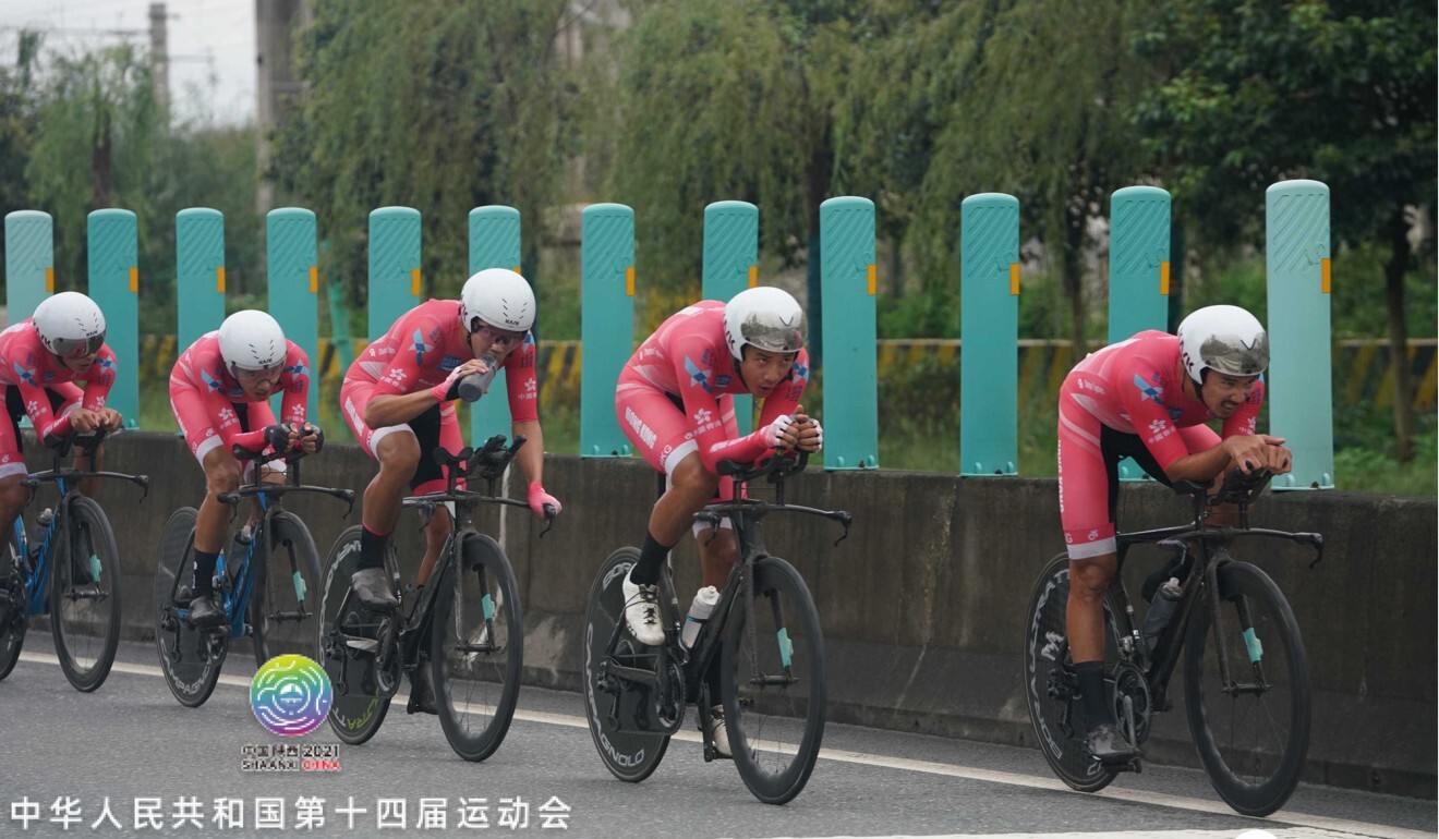 Leung Chun-wing leads the Hong Kong men's time trial team in the 2021 National Games. Photo: Handout