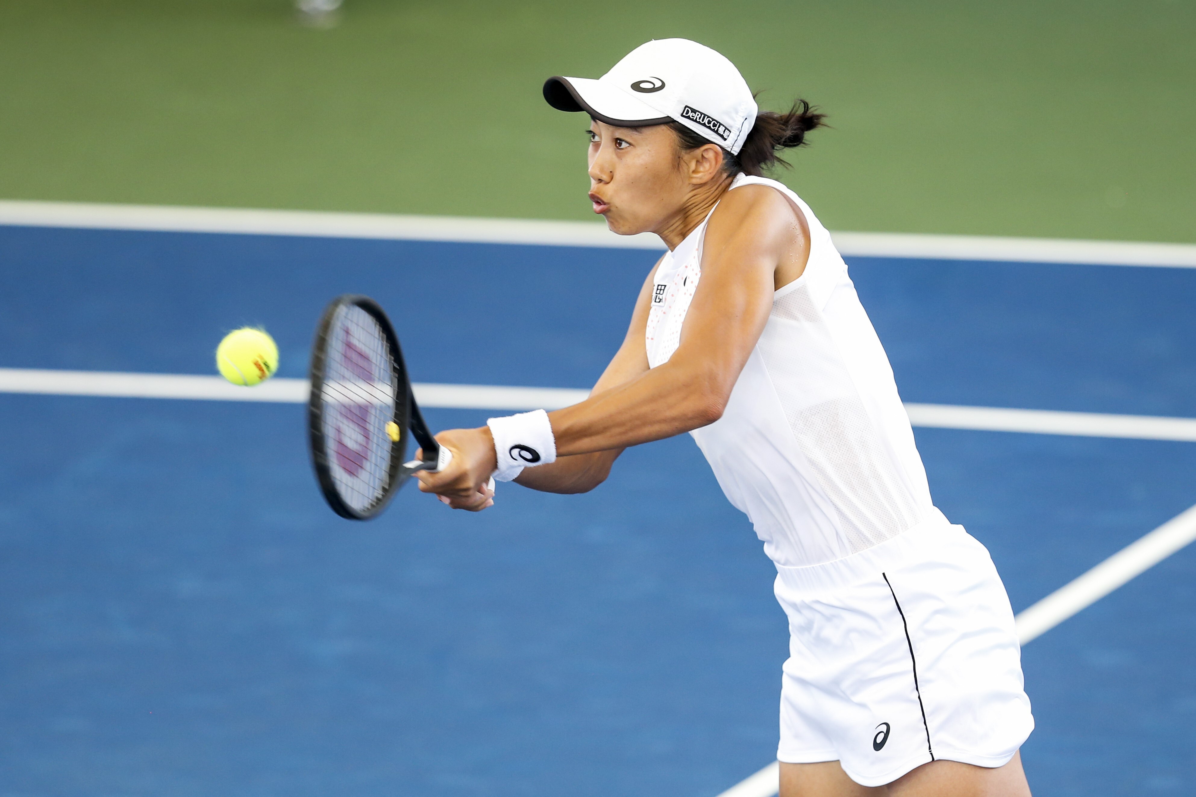 Zhang Shuai of China volleys the ball during the second set of her quarter-final match against Sara Sorribes Tormo of Spain at the 2021 Cleveland Championships. Photo: AFP