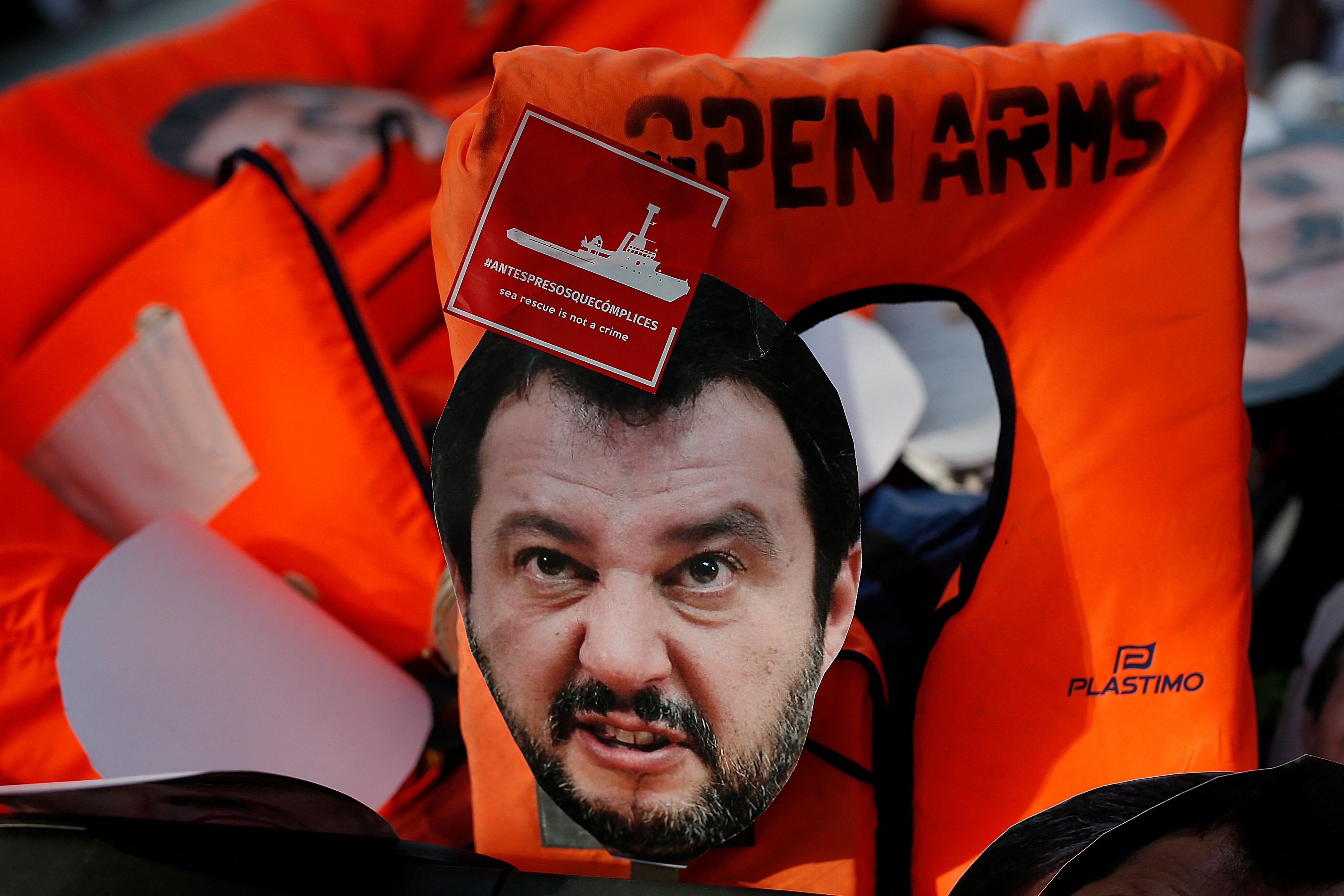 Italy’s Matteo Salvini Goes On Trial In Sicily For Role In Blocking ...