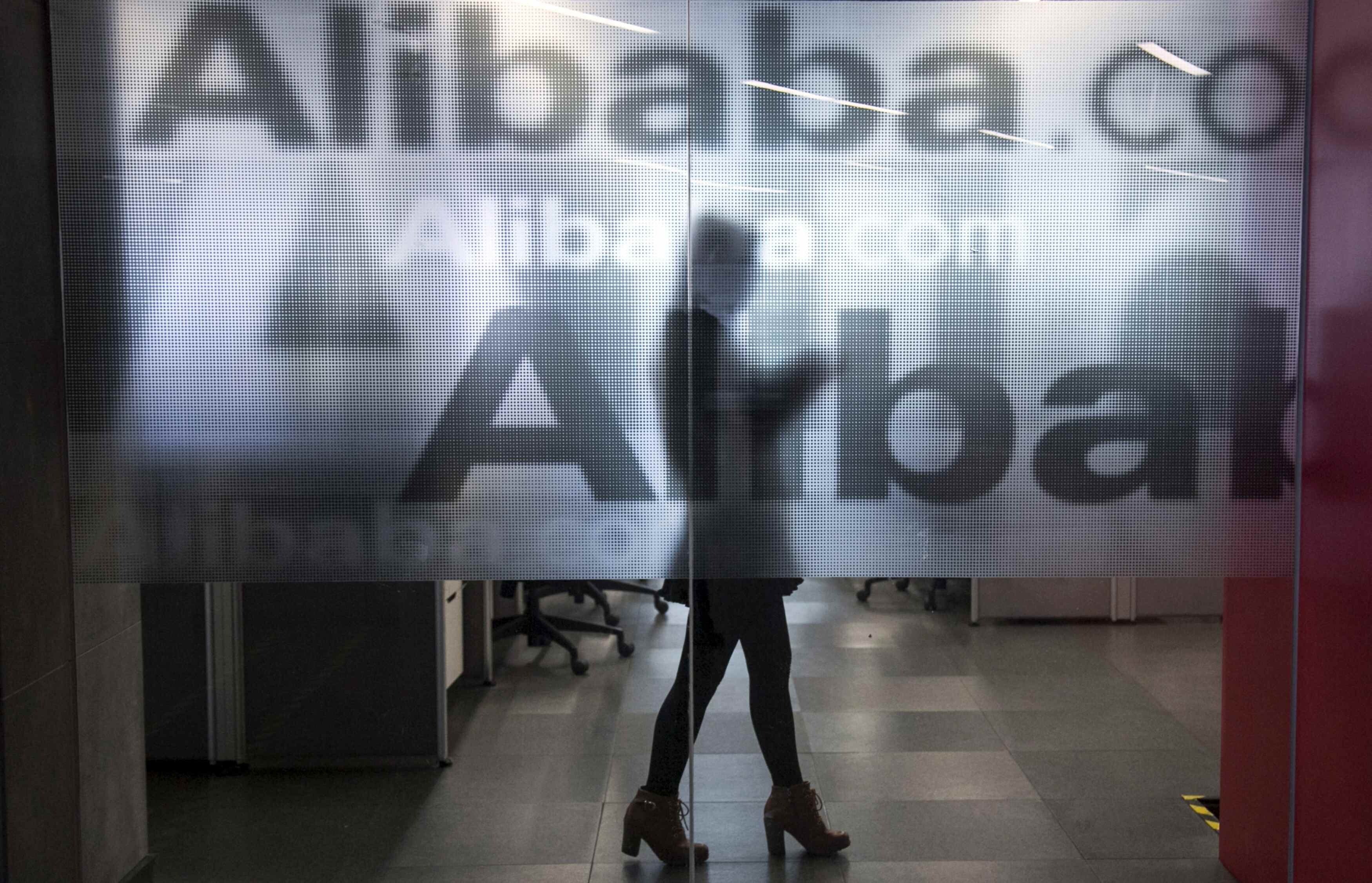 Investors took a heavy beating last quarter trying to decode China’s tech crackdown as price targets for Alibaba, Tencent and Meituan are chopped. Photo: Reuters
