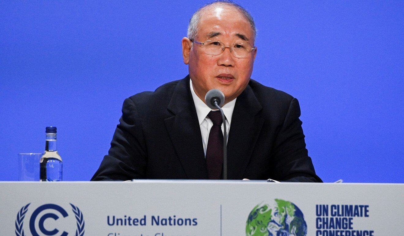 China's chief climate negotiator Xie Zhenhua discussing a joint China and US statement on Wednesday during the COP26 climate conference in Glasgow, Scotland. Photo: Reuters