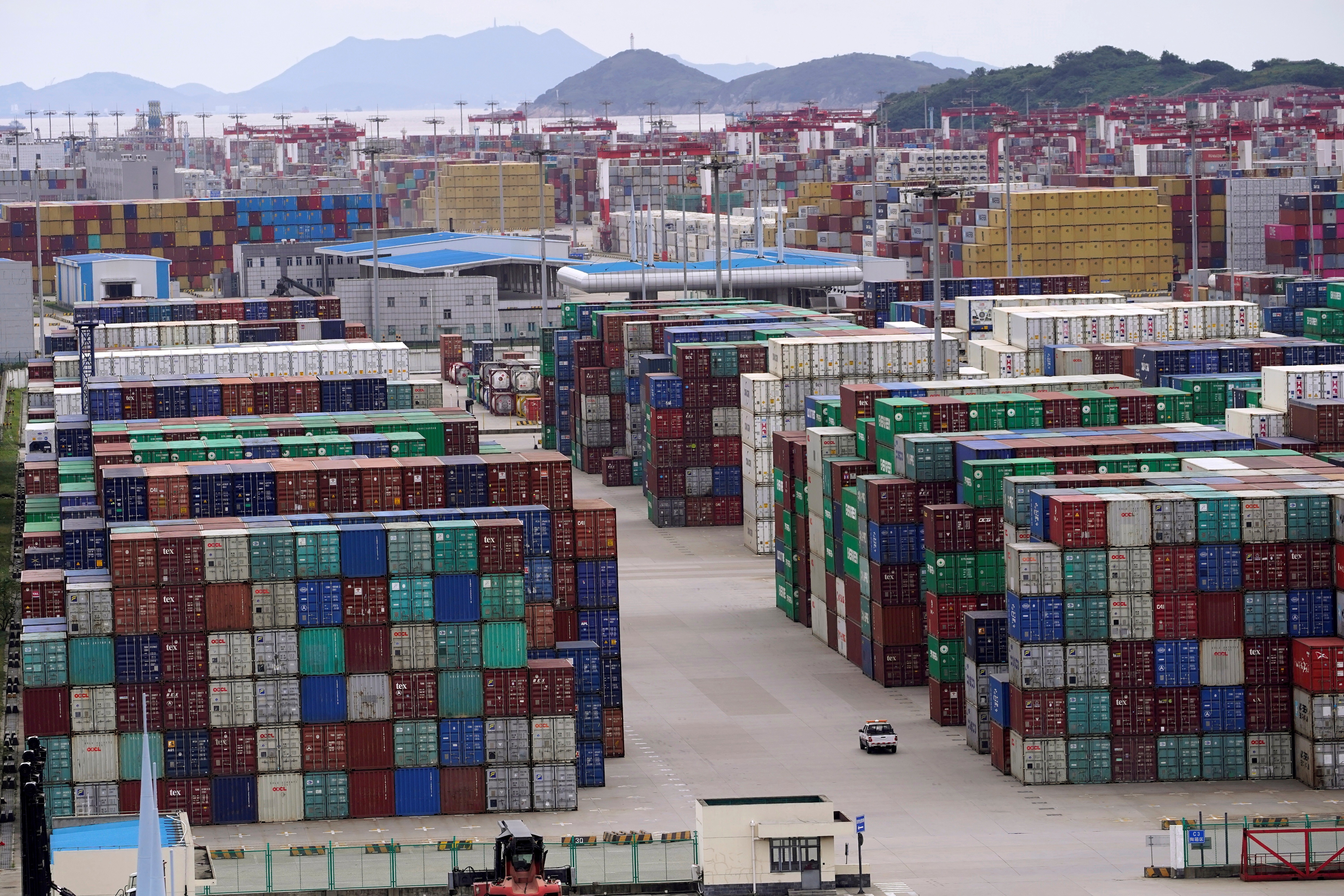 How three Chinese companies cornered global container production