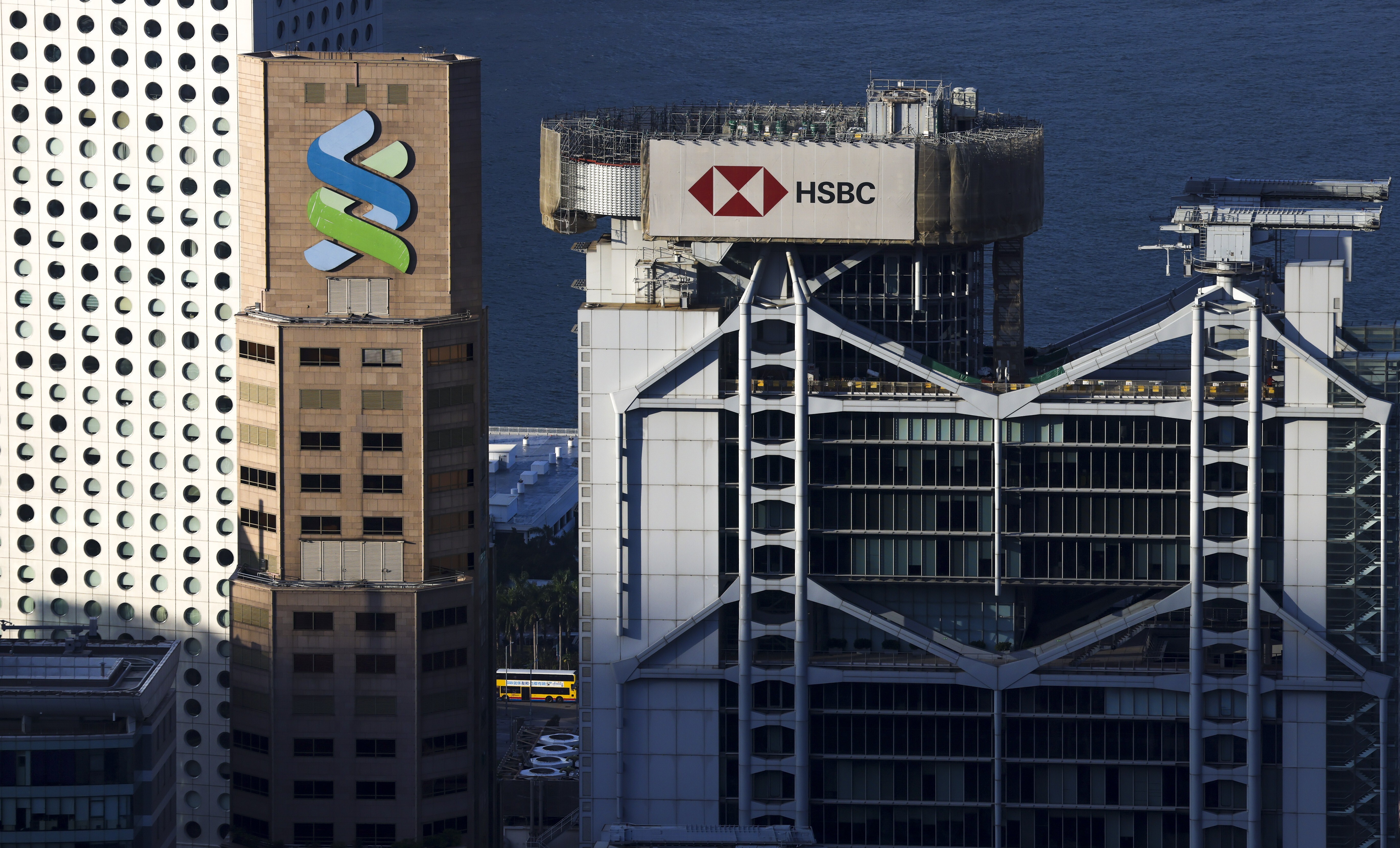 General view of HSBC Headquarters Building and Standard Chartered Bank in Central. Photo: SCMP / Nora Tam