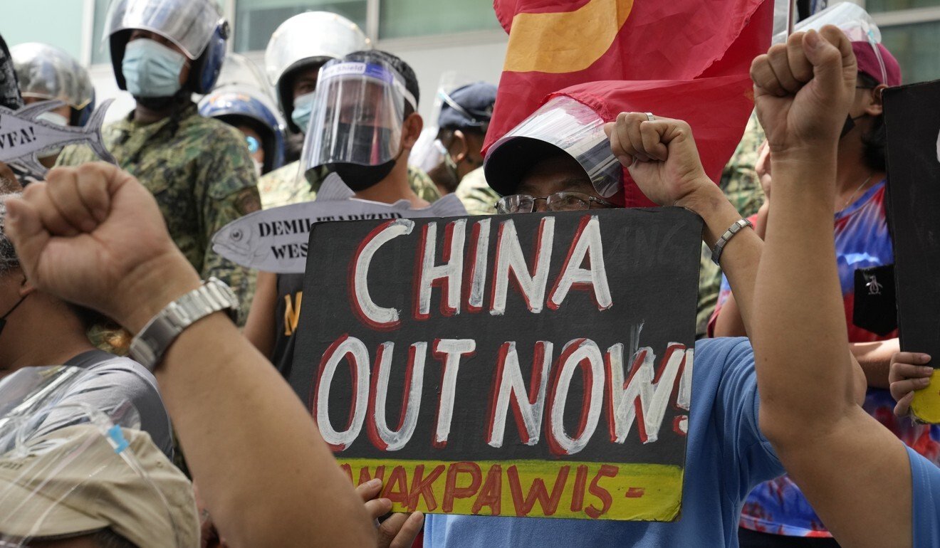 Philippines Redeploys Supply Boats To Disputed South China Sea Shoal ...