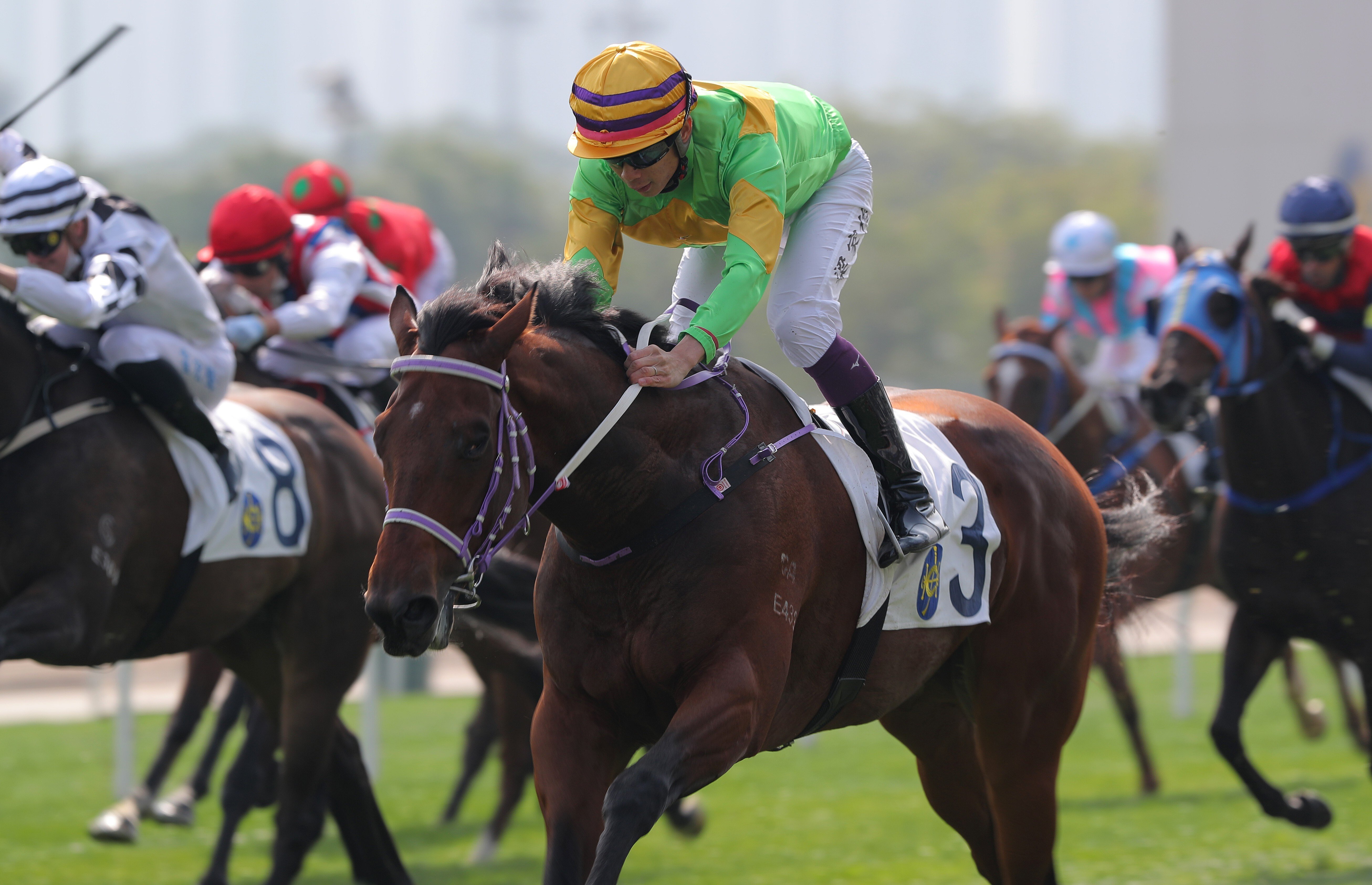 Derek Leung pilots Classic Moon to victory on debut at Sha Tin on Saturday. Photo: Kenneth Chan