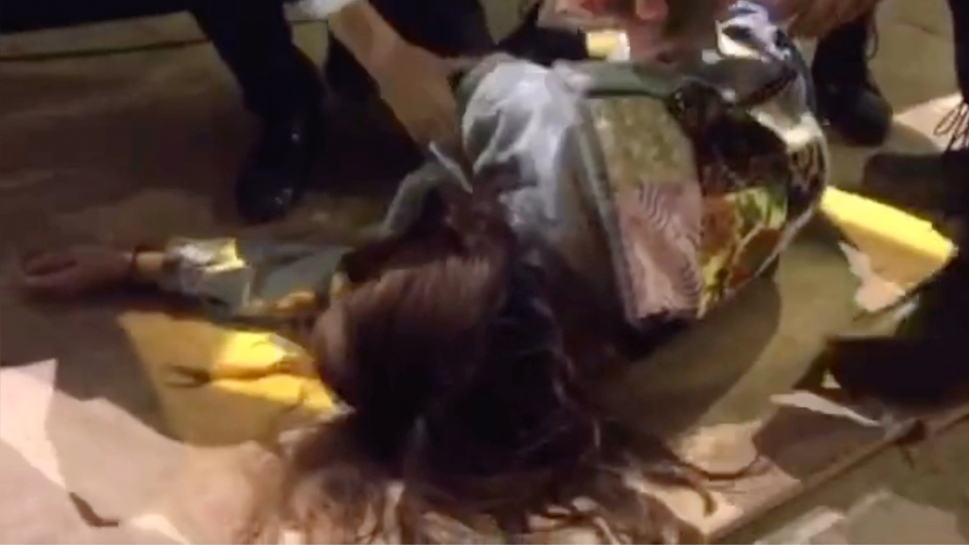 Woman in China faints after boyfriend’s surprise concert proposal