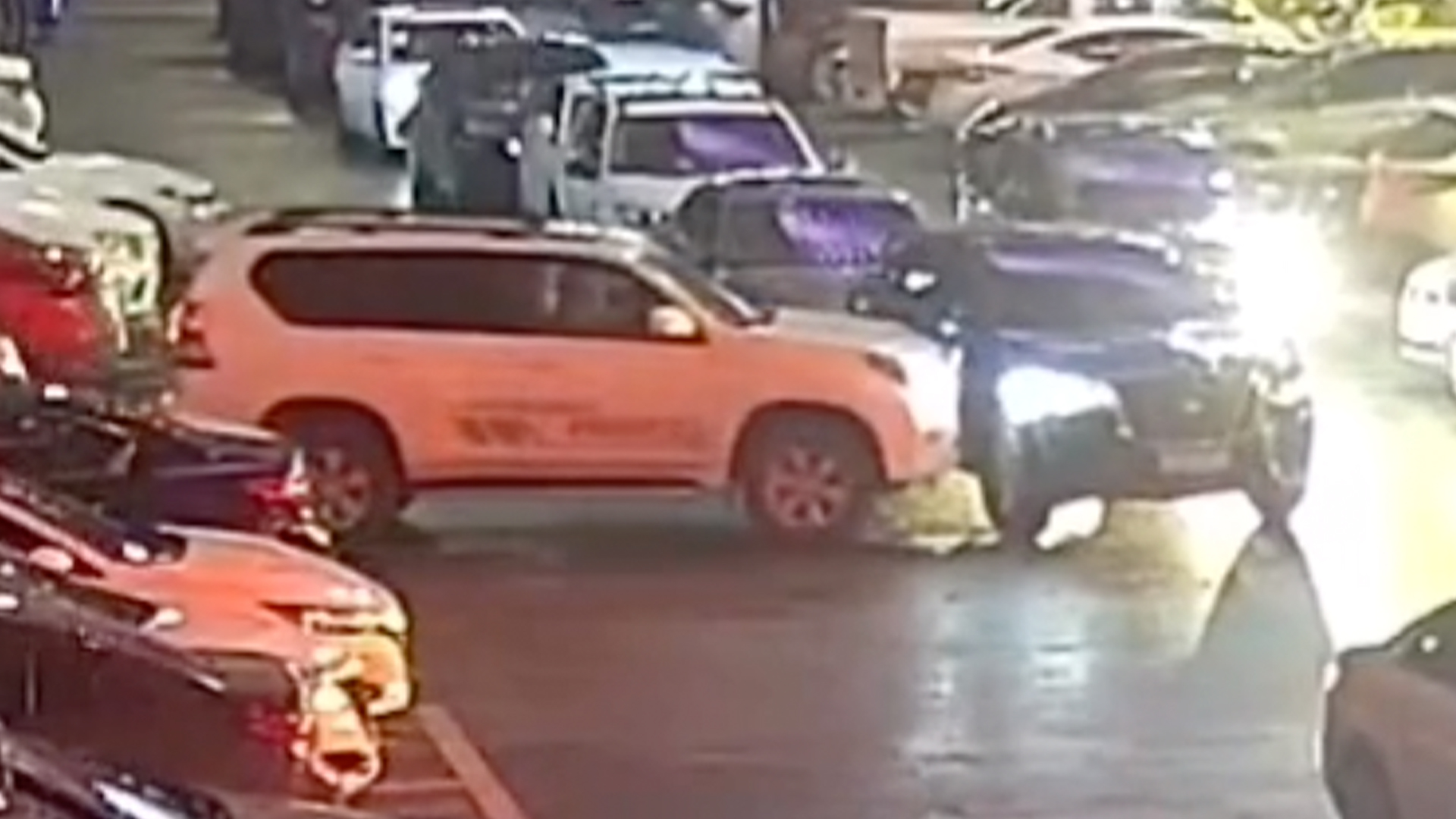 Chinese driver rams car 11 times after it blocks her way out