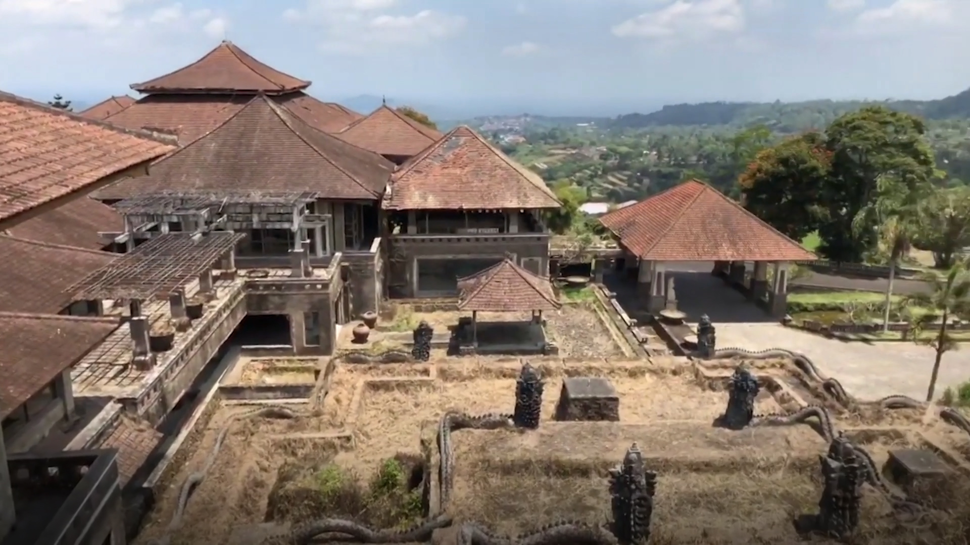Bali’s abandoned ‘ghost palace’ hotel becomes tourist attraction