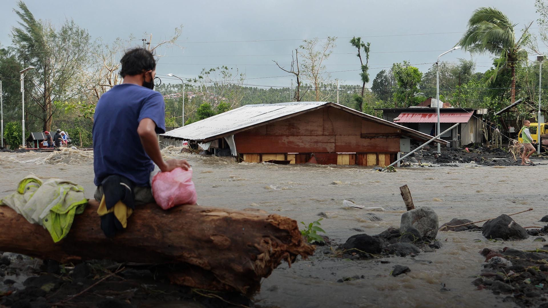 Typhoon Goni slams the Philippines